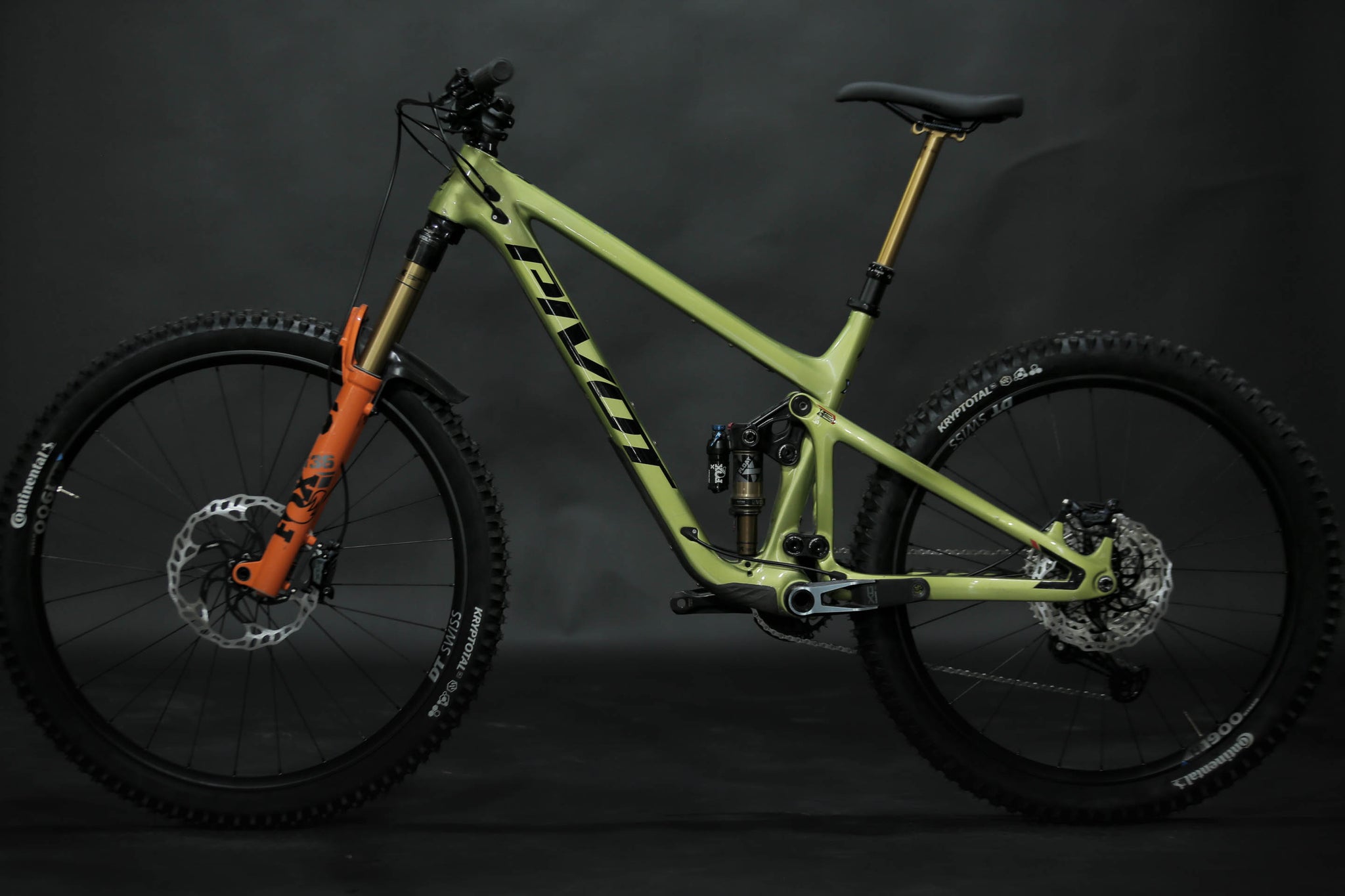 Bicicleta De Montaña Doble Suspensión Pivot Cycles Switchblade 29" Talla Large (2023) Seminueva