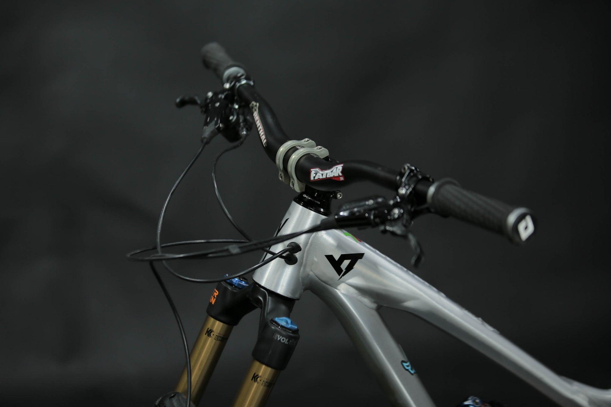 Bicicleta de Montaña Doble Suspension YT Capra Rodado 29/27.5" Talla Large (2021) Seminueva