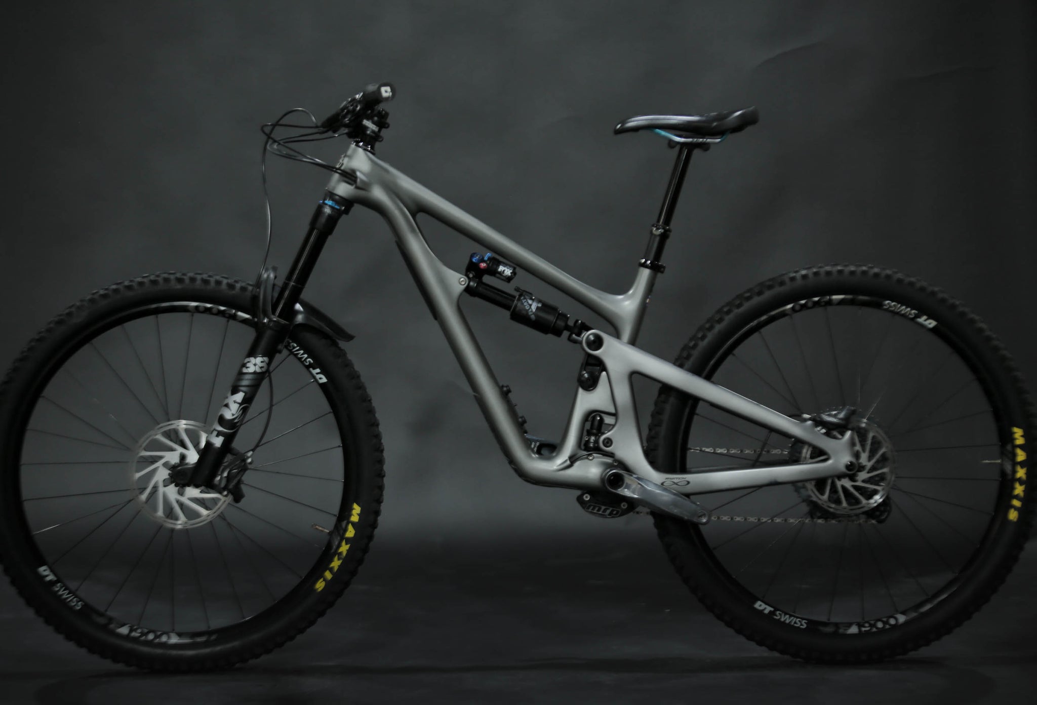 Bicicleta de Montaña Doble Supensión Yeti Cycles SB150 29" Talla Medium (2022) Seminueva