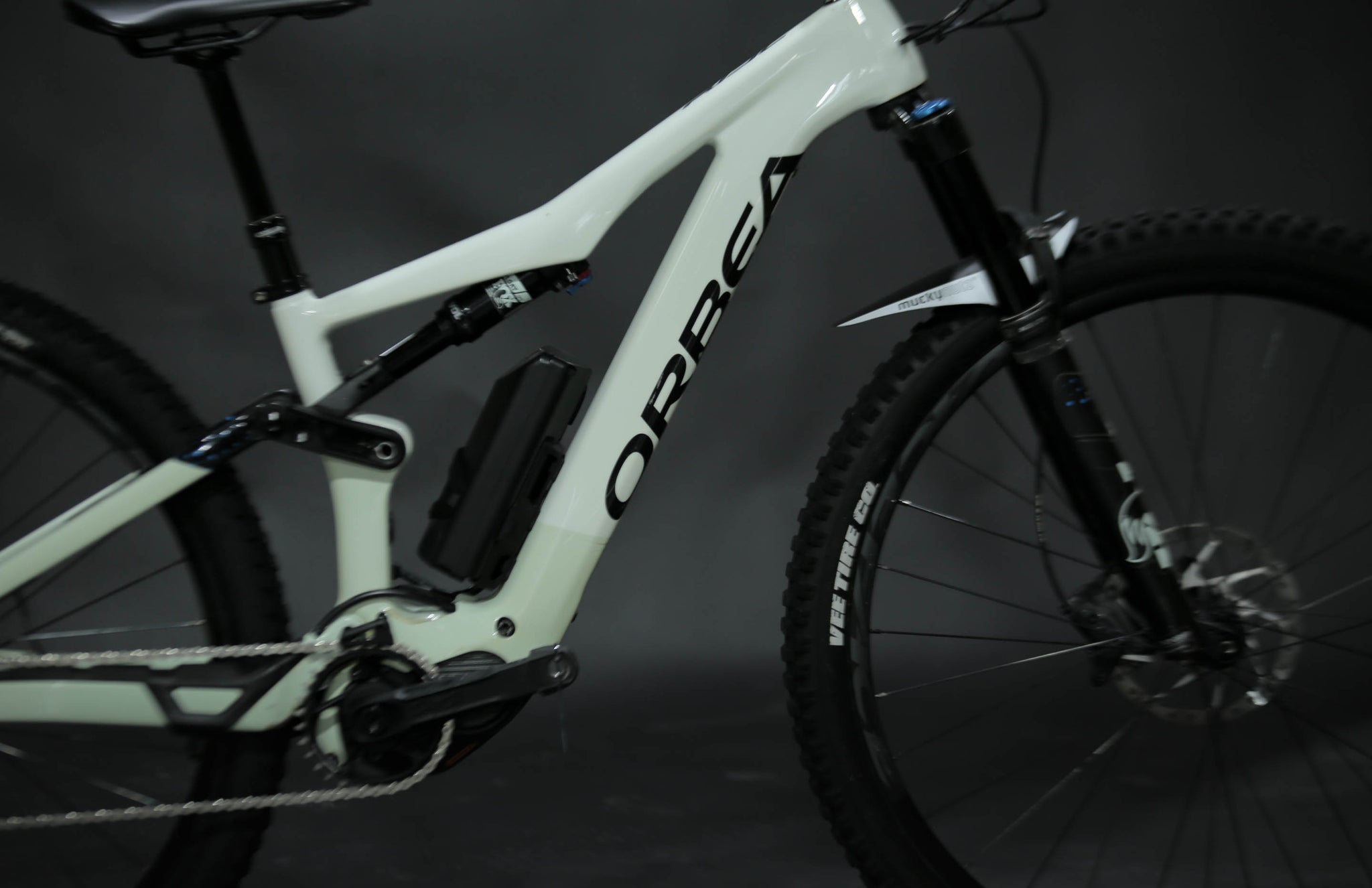 Bicicleta de Montaña Asistida Doble Suspensión Orbea Rise M20 29" Talla Small (2021) Seminueva