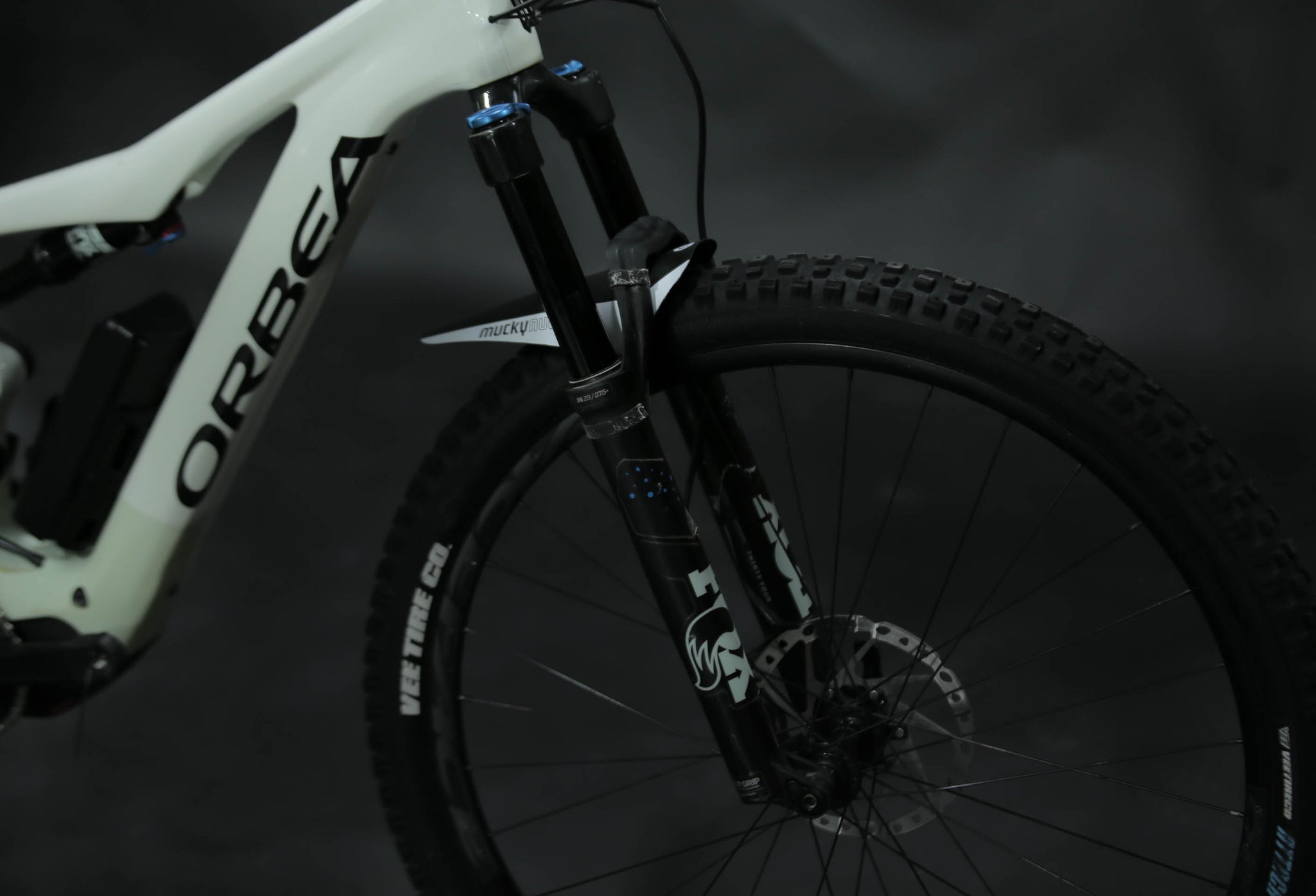Bicicleta de Montaña Asistida Doble Suspensión Orbea Rise M20 29" Talla Small (2021) Seminueva