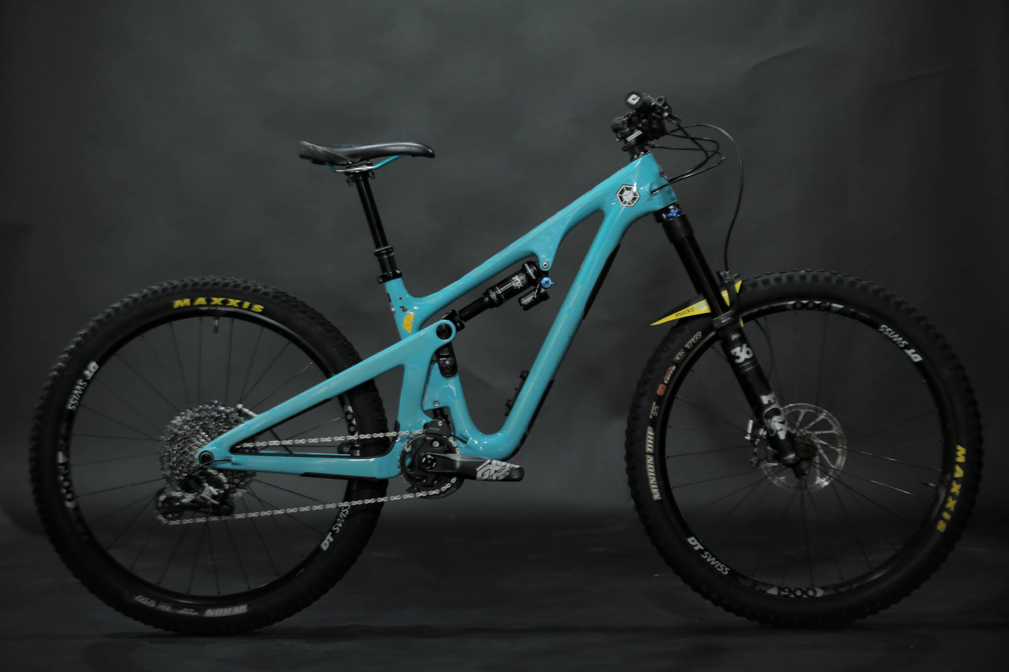Bicicleta de Montaña Doble Supensión Yeti Cycles SB140 27.5" Talla Small (2021) Seminueva