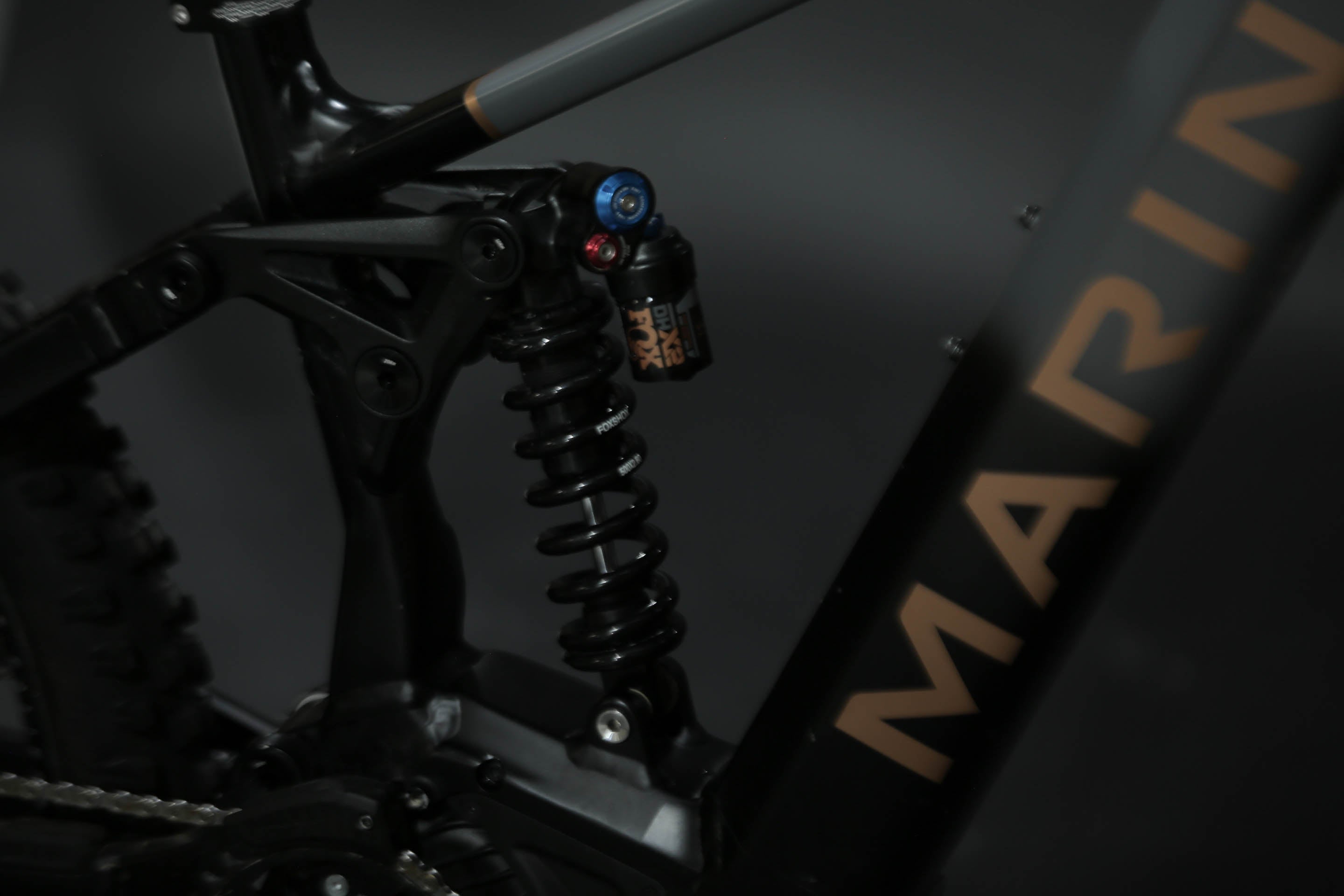 Bicicleta de Montaña Asistida Doble Suspensión Marin Alpine Trail E2 29/27.5" Talla Medium (2024) Seminueva