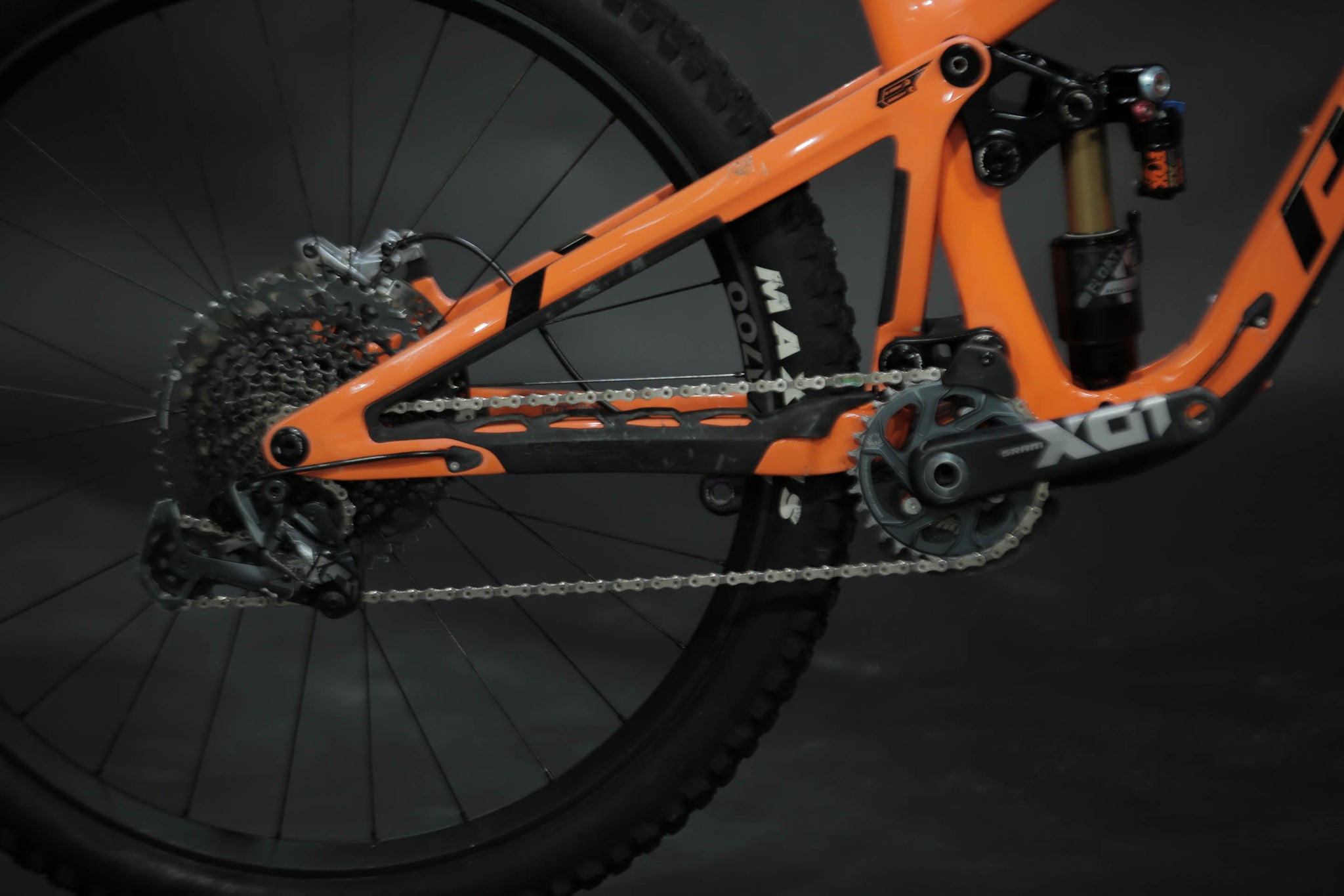 Bicicleta De Montaña Doble Suspensión Pivot Cycles Firebird 29" Talla Medium (2022) Seminueva