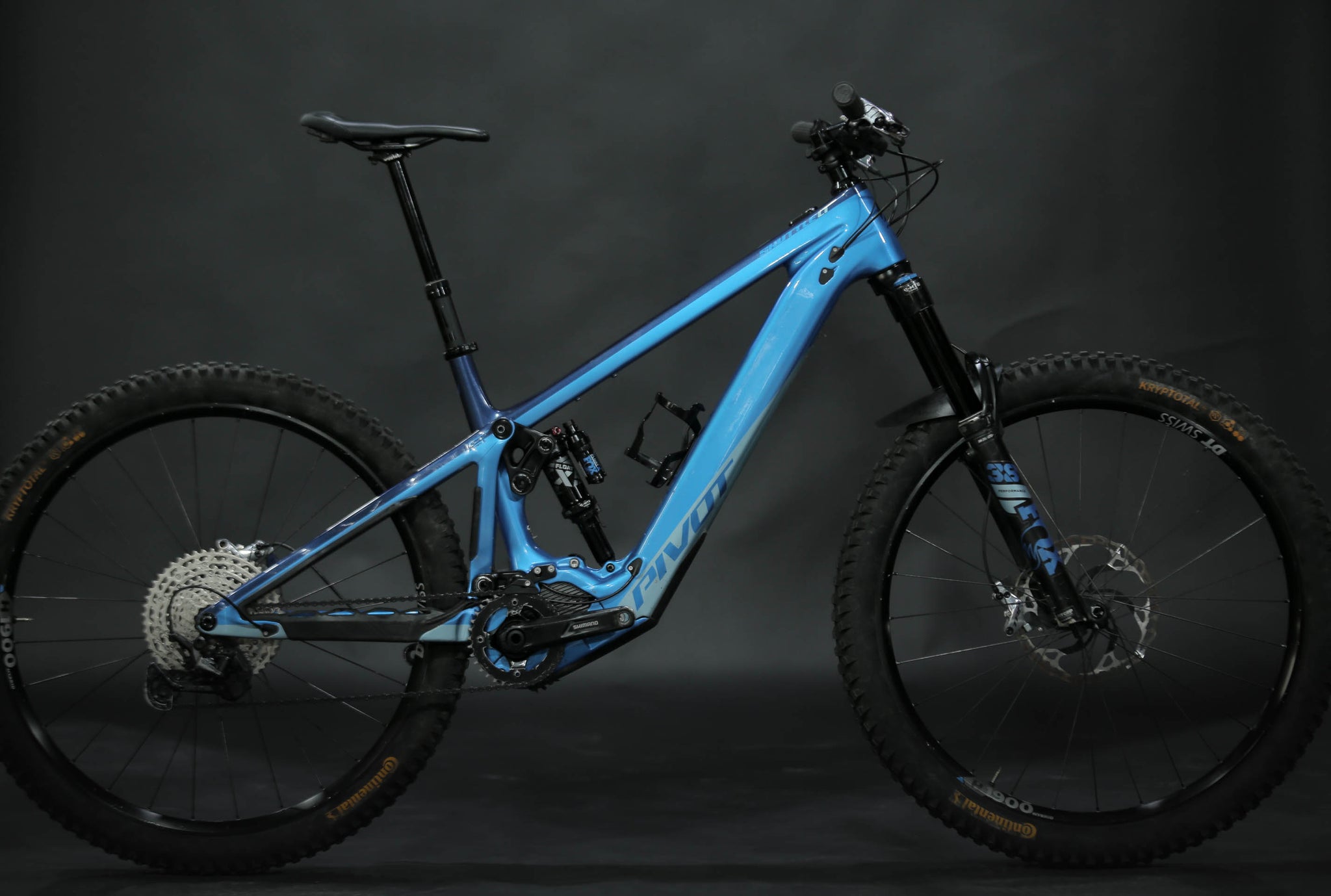 Bicicleta de Montaña Asistida Doble Suspensión Pivot Cycles Shuttle LT 29" Talla Large (2023) Seminueva