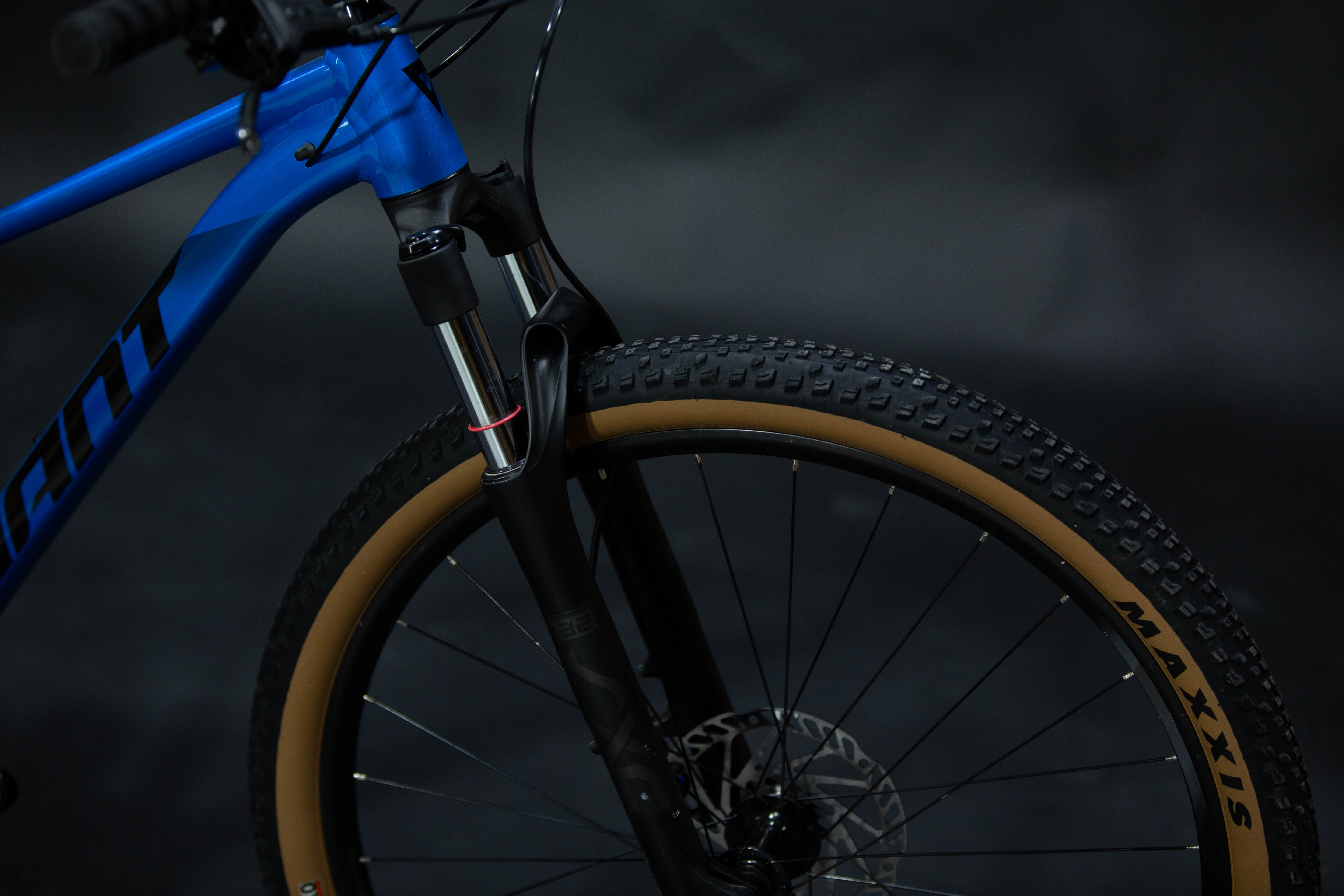 Bicicleta de Montaña Hardtail Giant Talon 1 29" Talla Medium (2024) Seminueva