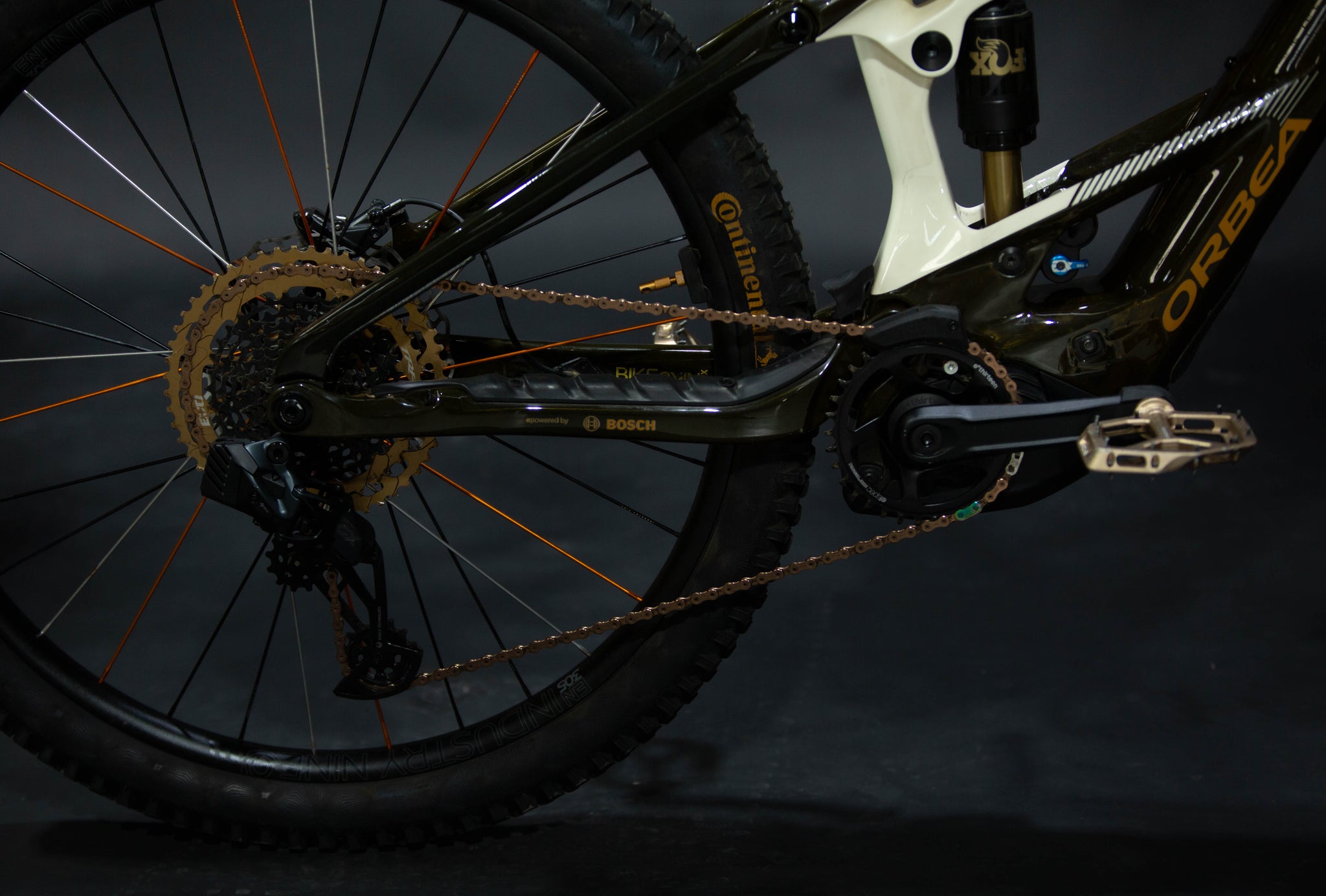 Bicicleta de Montaña Asistida Doble Suspensión Orbea Wild M-LTD 29" Talla Medium (2025) Seminueva