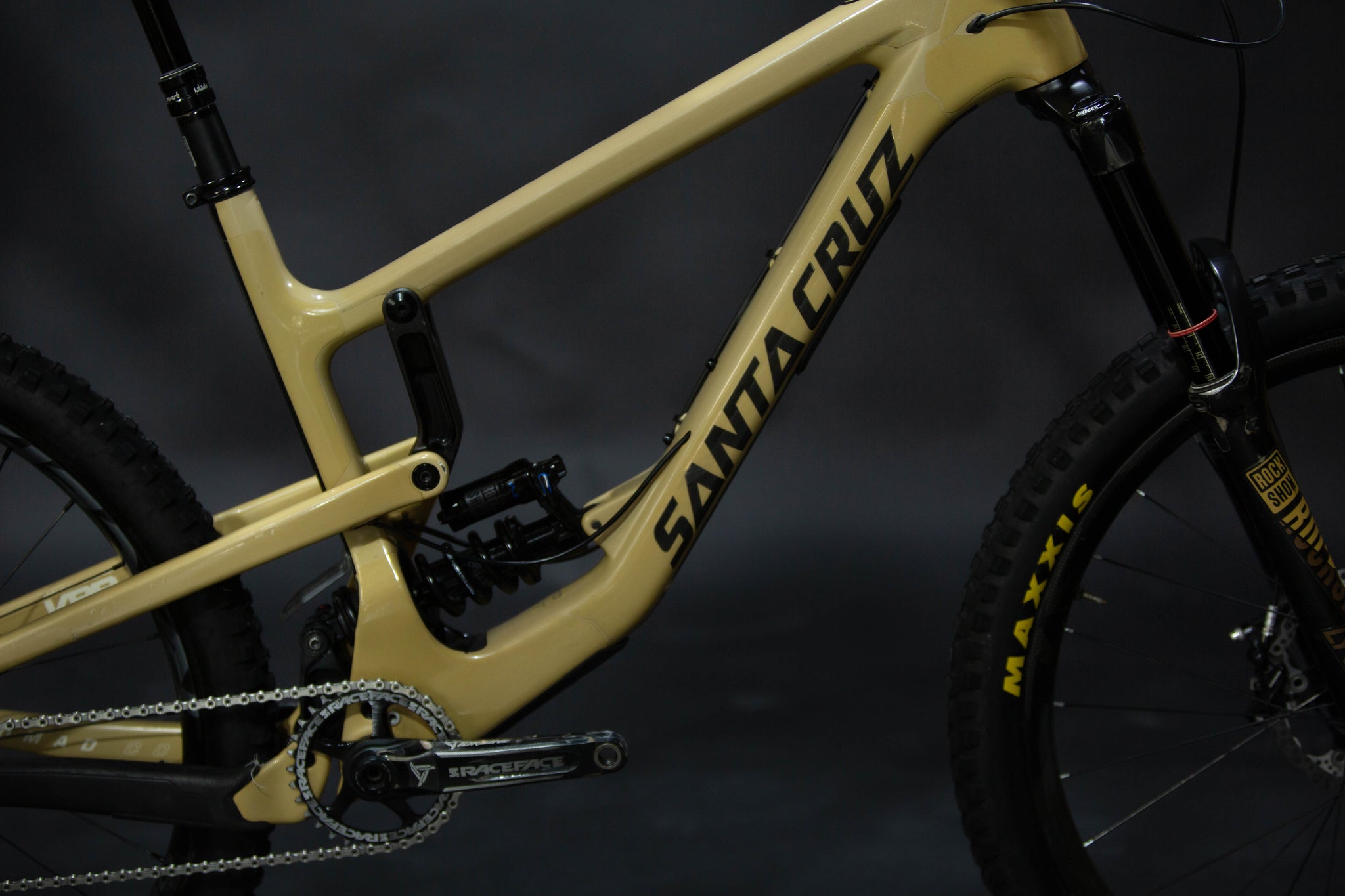 Bicicleta de Montaña Doble Supensión Santa Cruz Nomad CC 27.5" Talla Large (2017) Seminueva