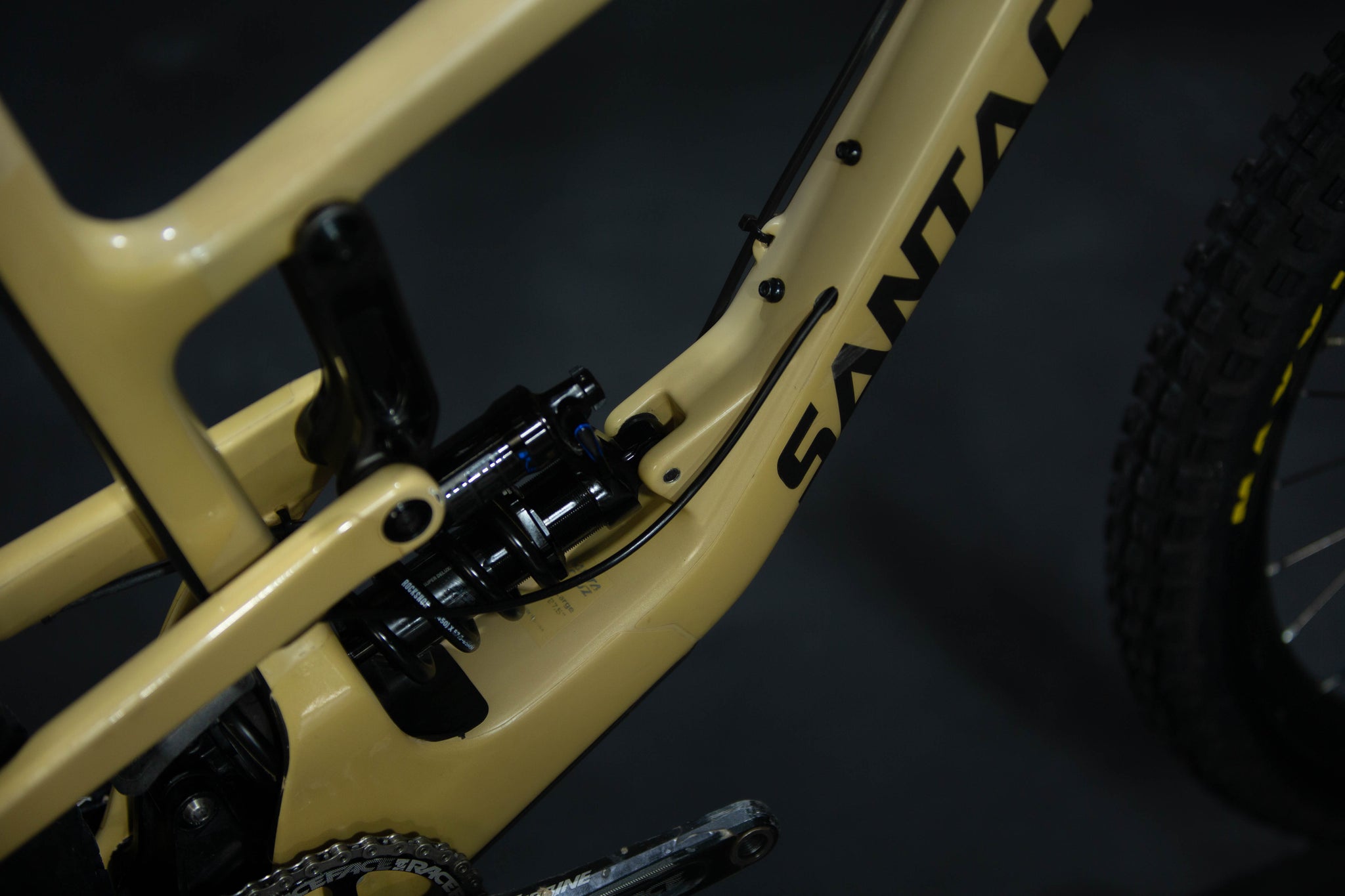 Bicicleta de Montaña Doble Supensión Santa Cruz Nomad CC 27.5" Talla Large (2017) Seminueva