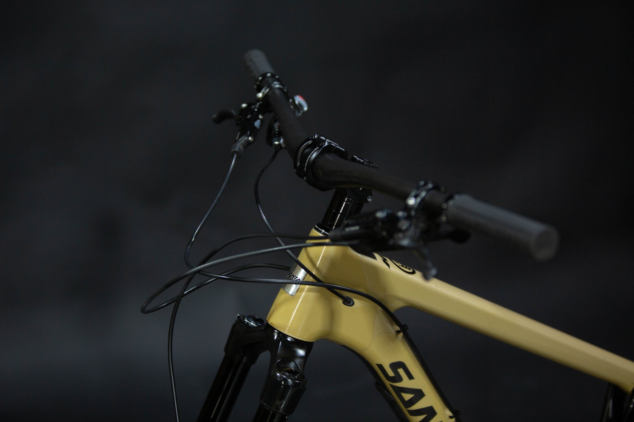 Bicicleta de Montaña Doble Supensión Santa Cruz Nomad CC 27.5" Talla Large (2017) Seminueva