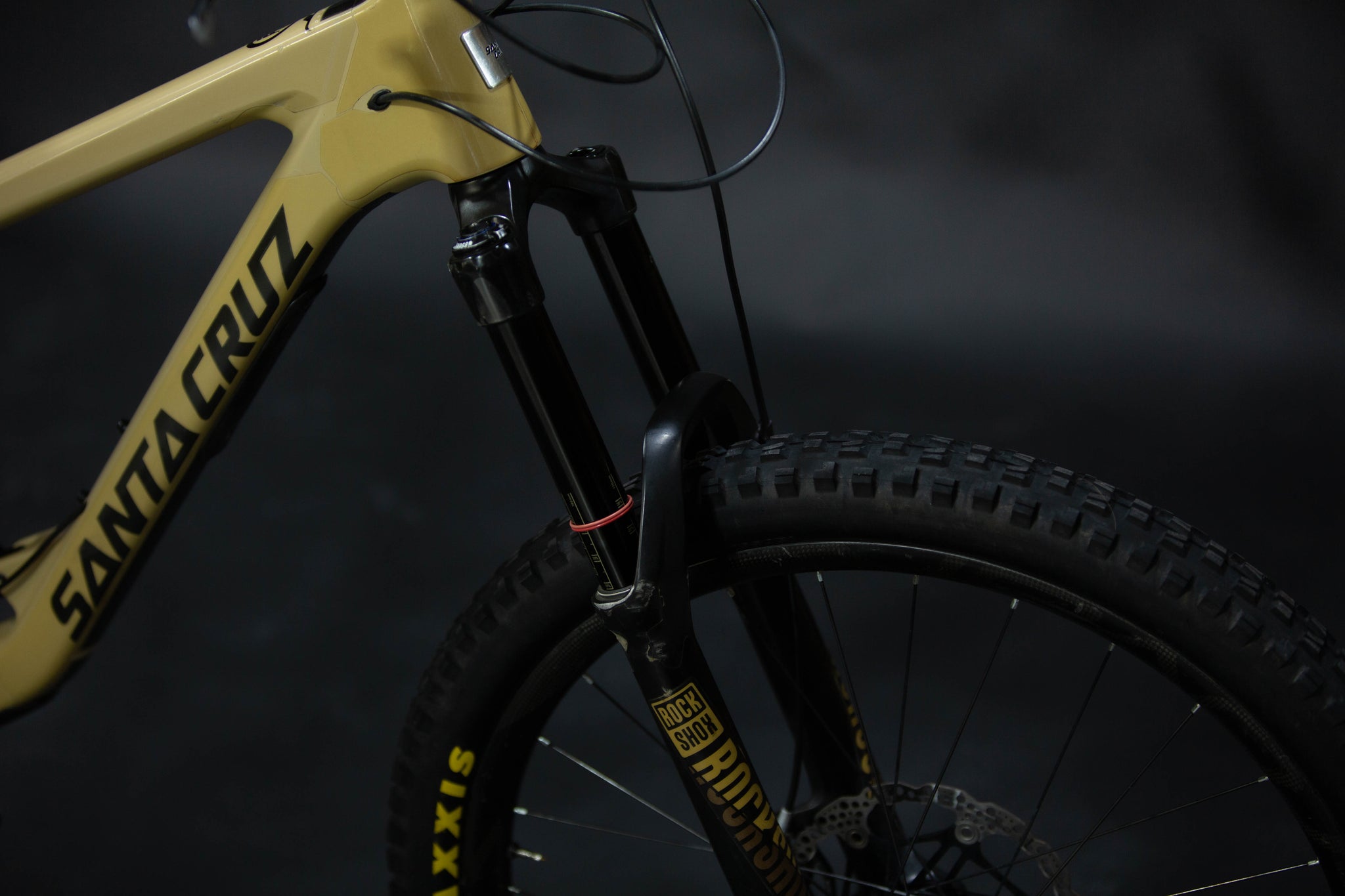 Bicicleta de Montaña Doble Supensión Santa Cruz Nomad CC 27.5" Talla Large (2017) Seminueva