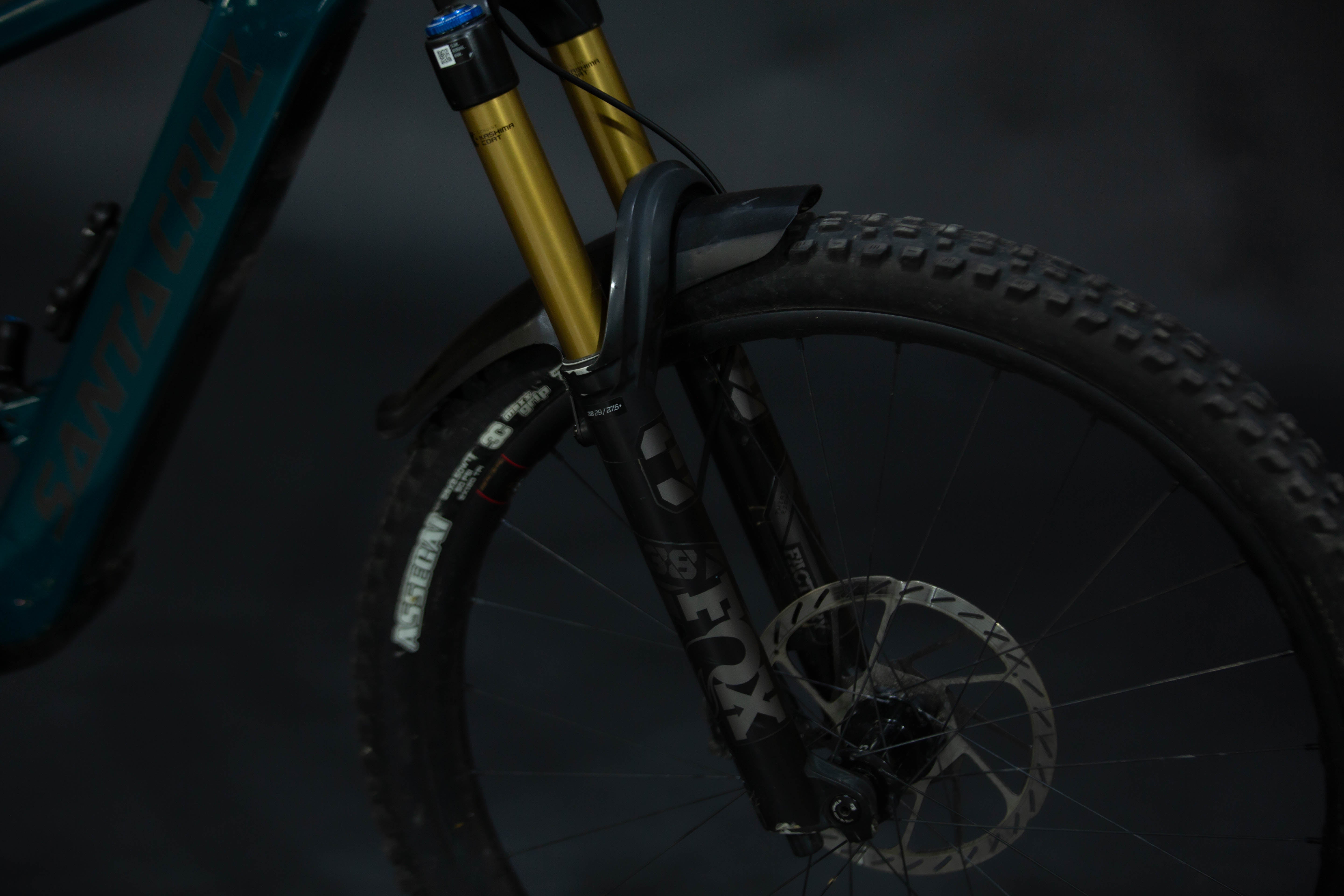 Bicicleta de Montaña Asistida Doble Supensión Santa Cruz Bullit CC 29/27.5" Talla Medium (2023) Seminueva