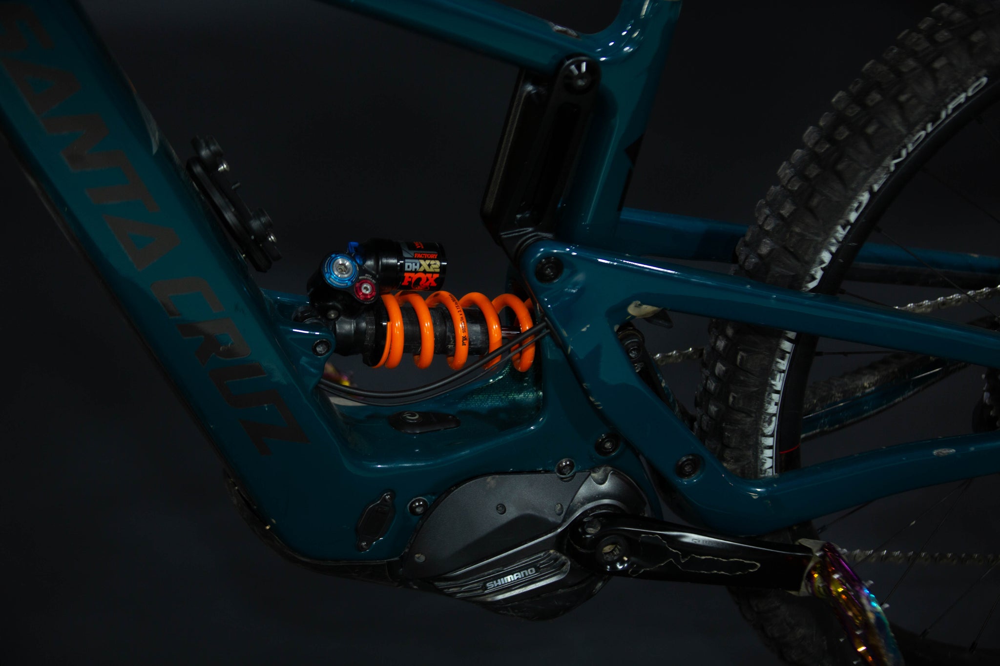 Bicicleta de Montaña Asistida Doble Supensión Santa Cruz Bullit CC 29/27.5" Talla Medium (2023) Seminueva