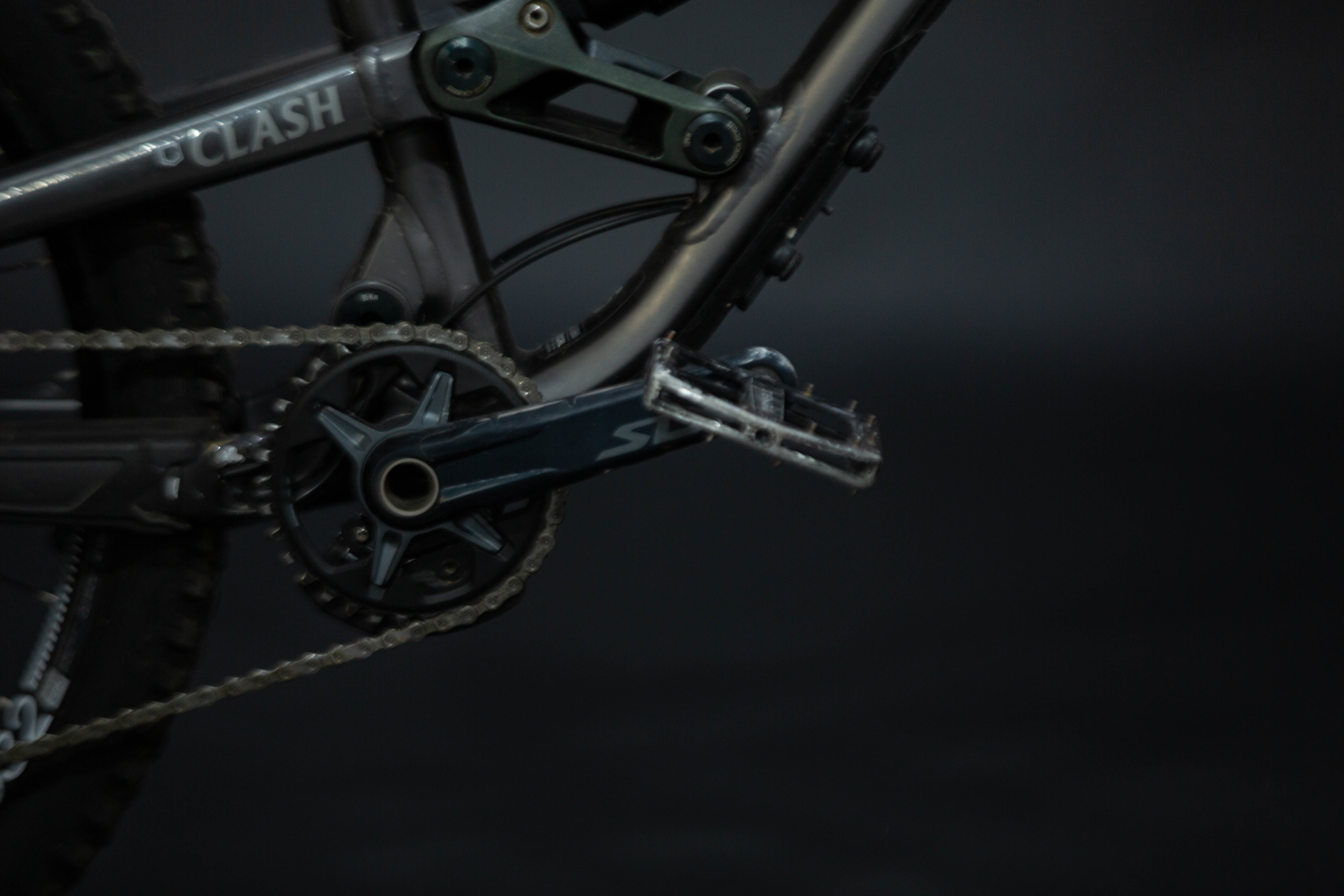 Bicicleta de Montaña Doble Suspension Commencal Clash Race 27.5" Talla Large (2022) Seminueva