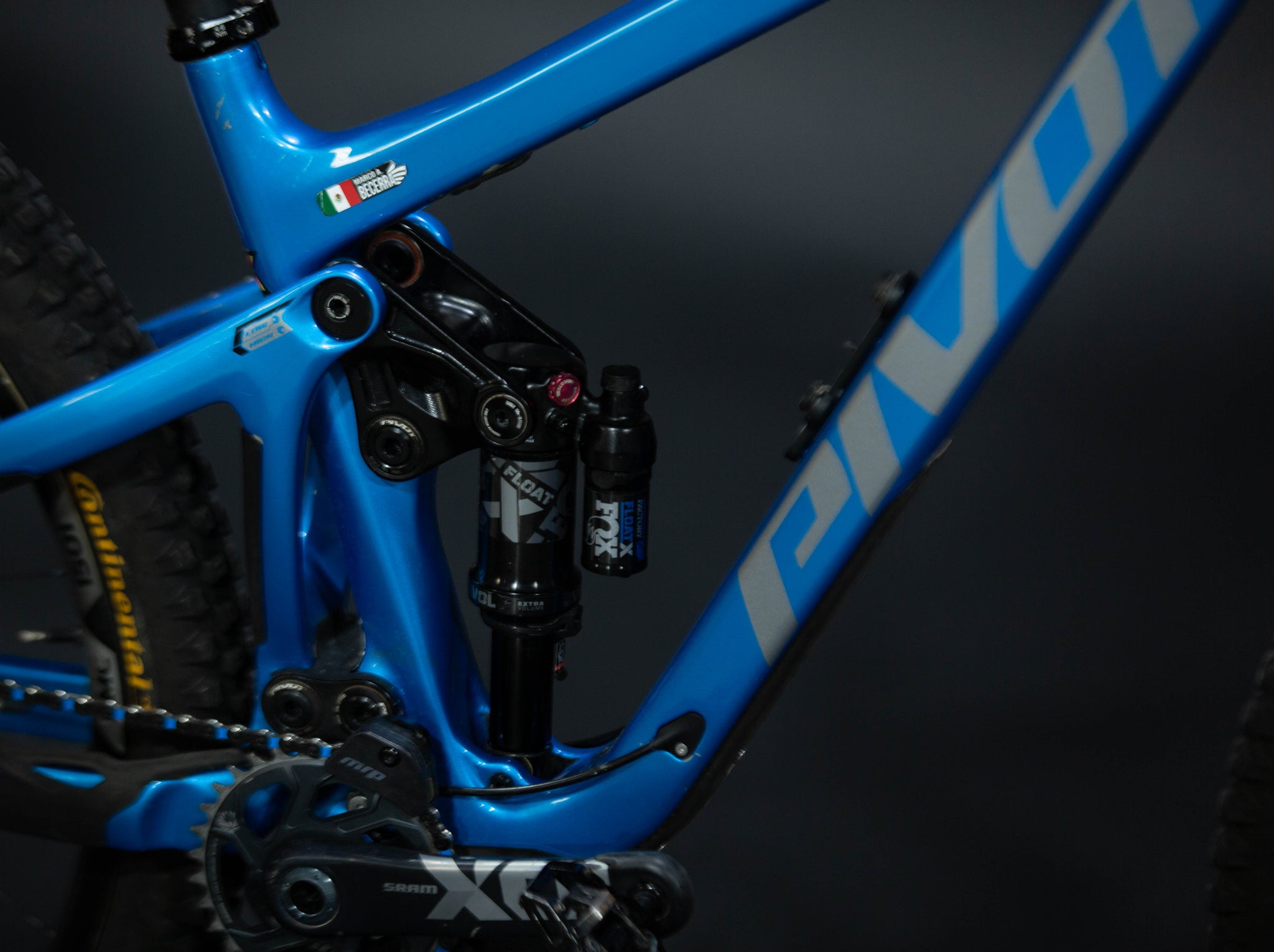 Bicicleta De Montaña Doble Suspensión Pivot Cycles Switchblade 29" Talla Medium (2023) Seminueva