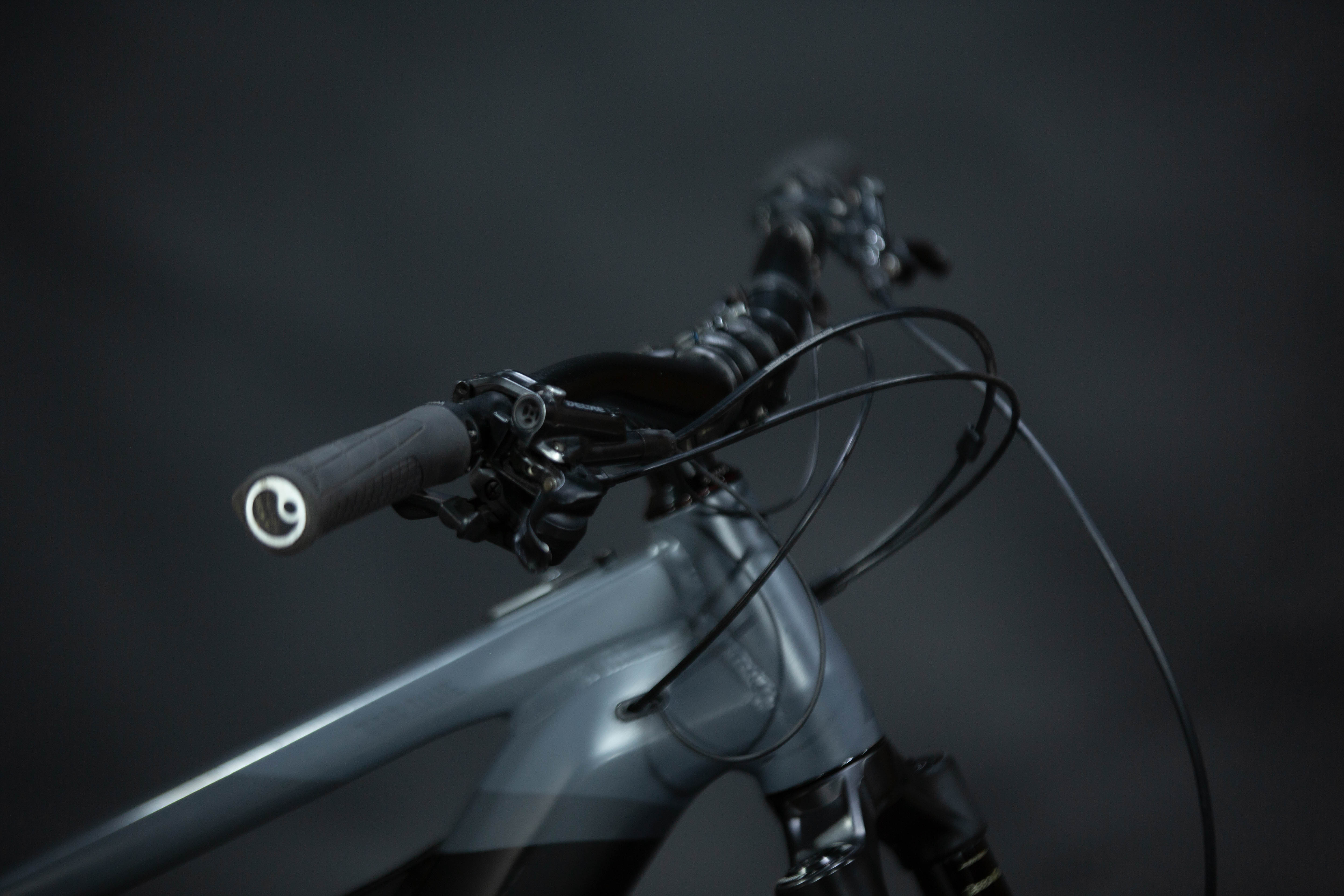 Bicicleta de Montaña Asistida Doble Suspensión Canyon Torque ON 7 27.5" Talla Large (2023) Seminueva