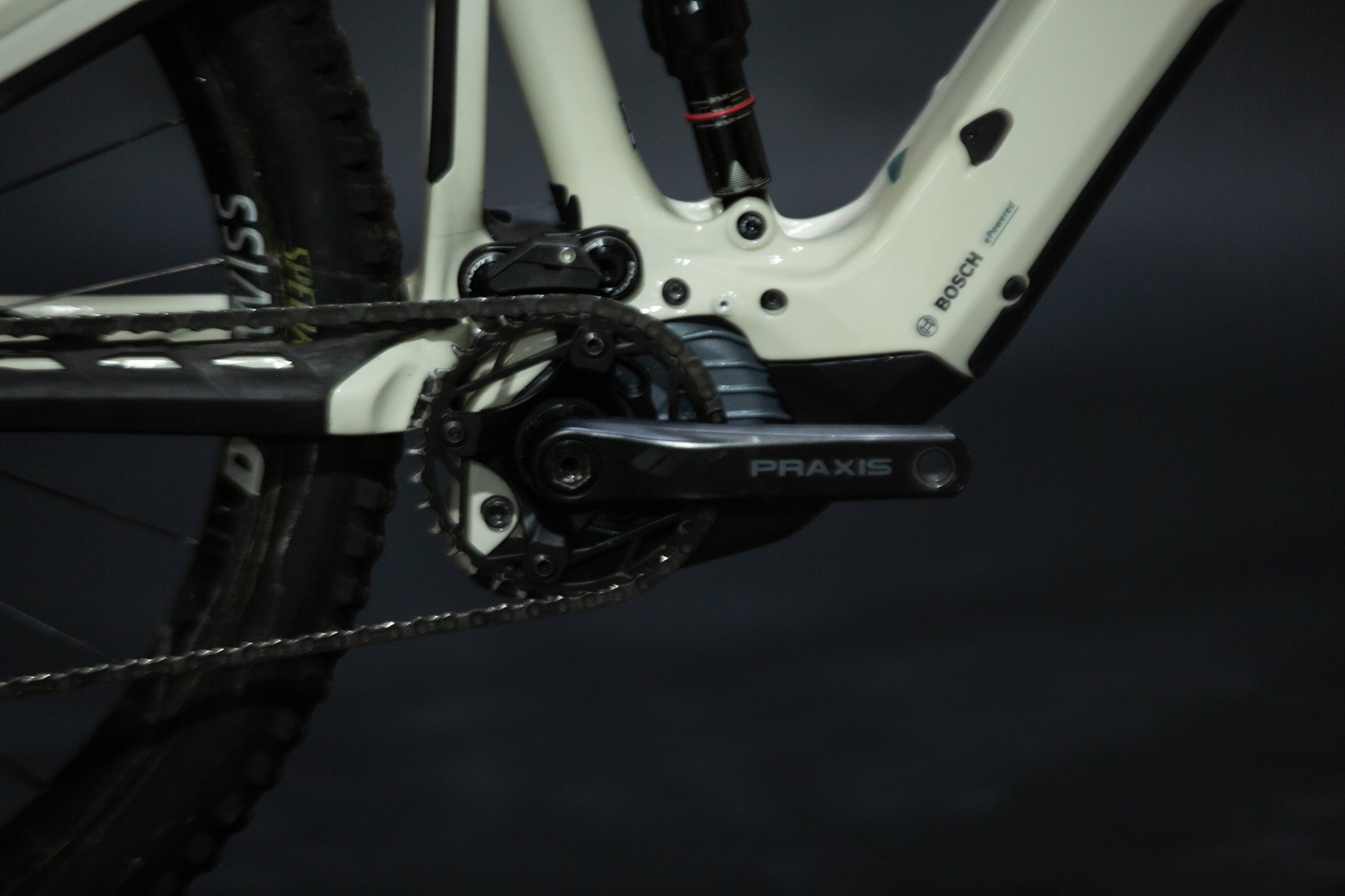 Bicicleta de Montaña Asistida Doble Suspensión Pivot Cycles Shuttle AM 29" Talla X-Large (2024) Seminueva