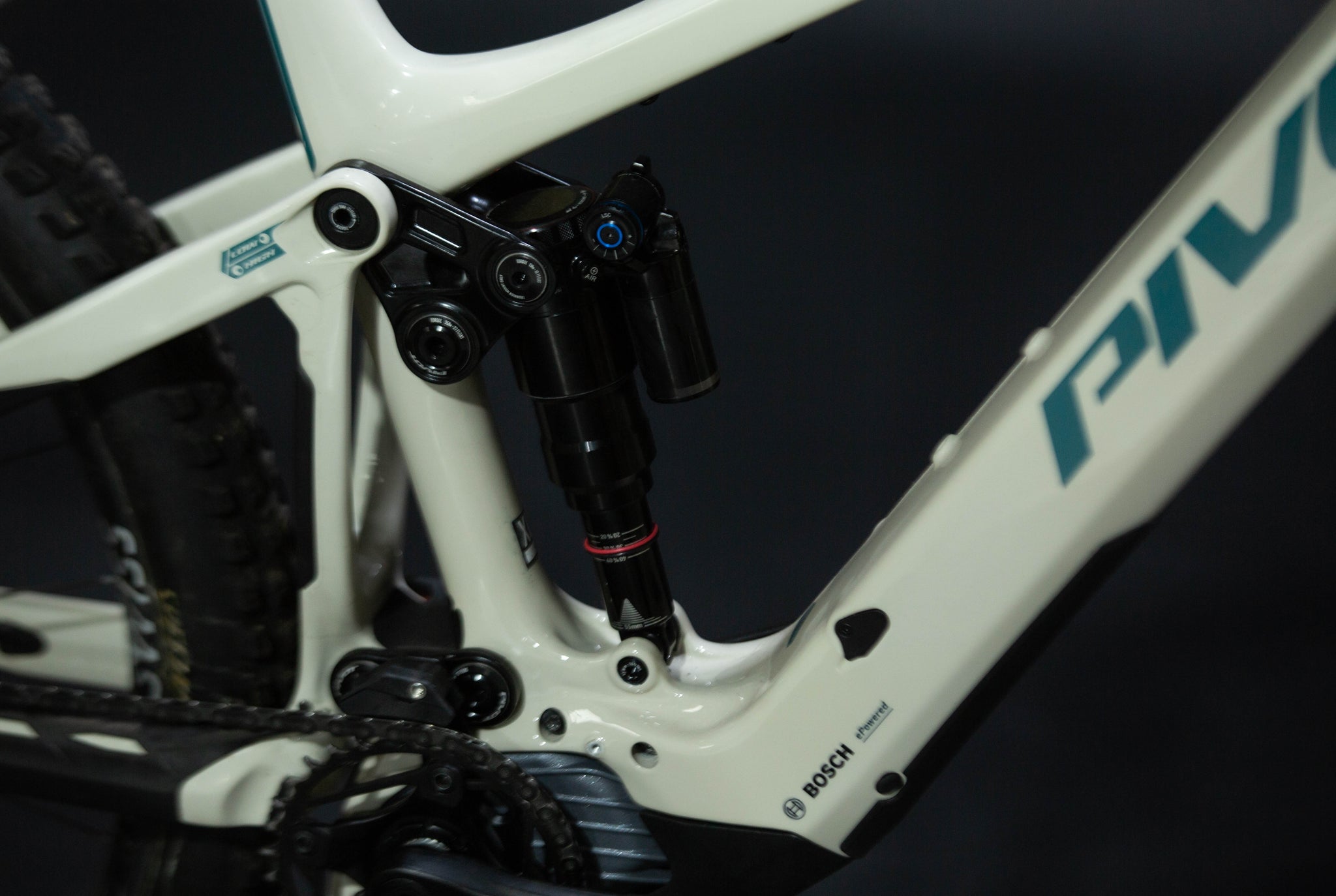 Bicicleta de Montaña Asistida Doble Suspensión Pivot Cycles Shuttle AM 29" Talla X-Large (2024) Seminueva