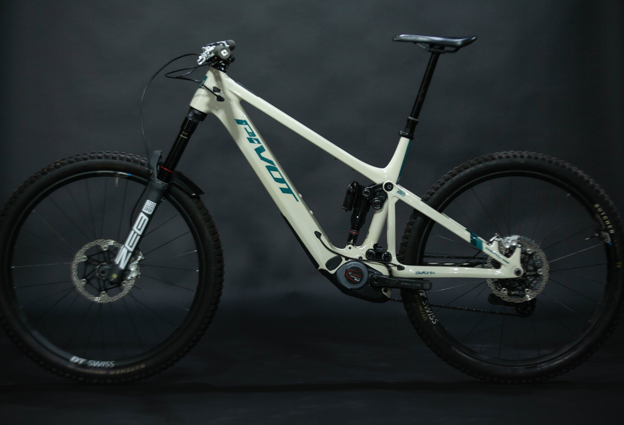 Bicicleta de Montaña Asistida Doble Suspensión Pivot Cycles Shuttle AM 29" Talla X-Large (2024) Seminueva