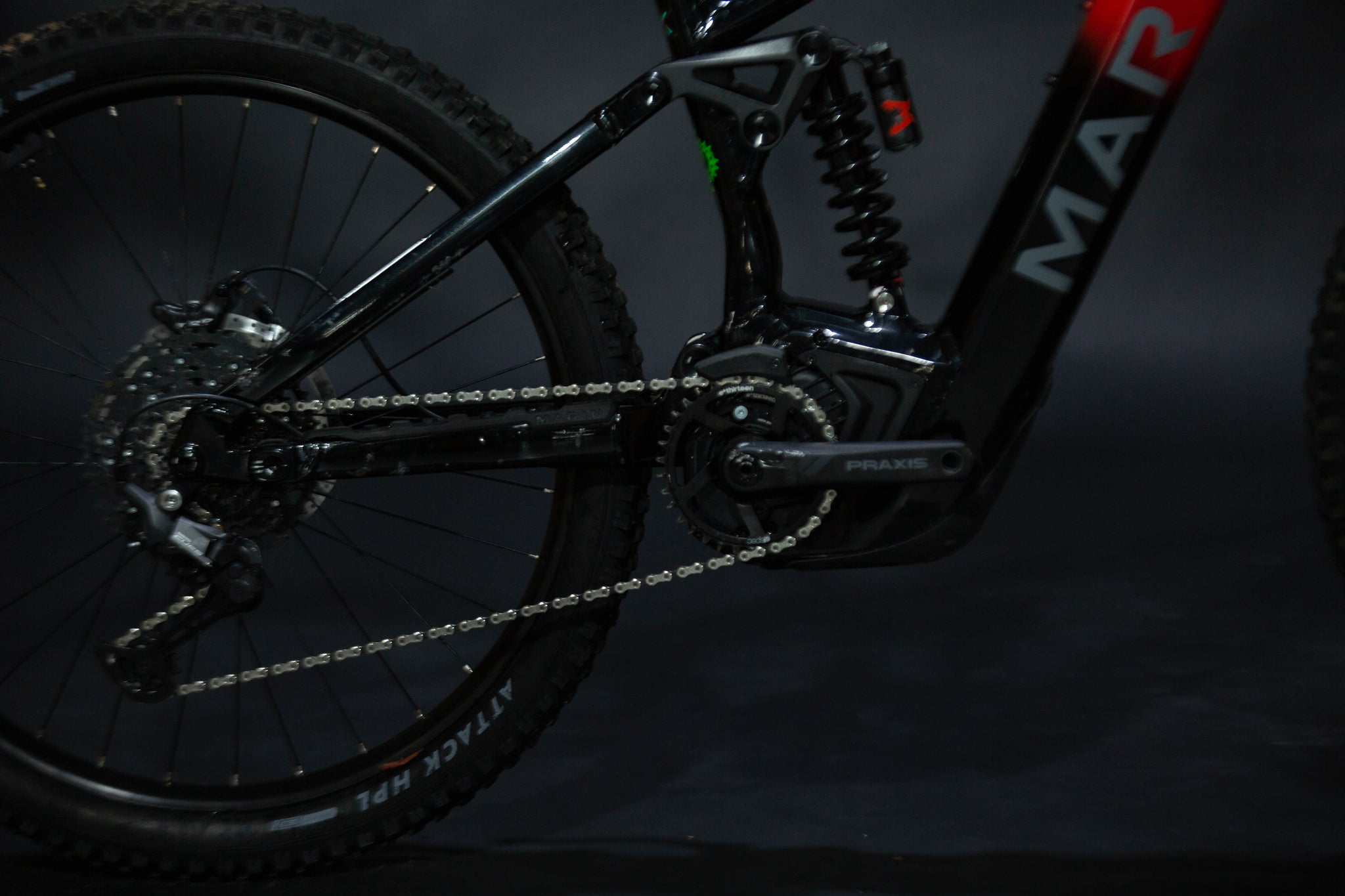 Bicicleta de Montaña Asistida Doble Suspensión Marin Alpine Trail E1 29/27.5" Talla Medium (2024) Seminueva