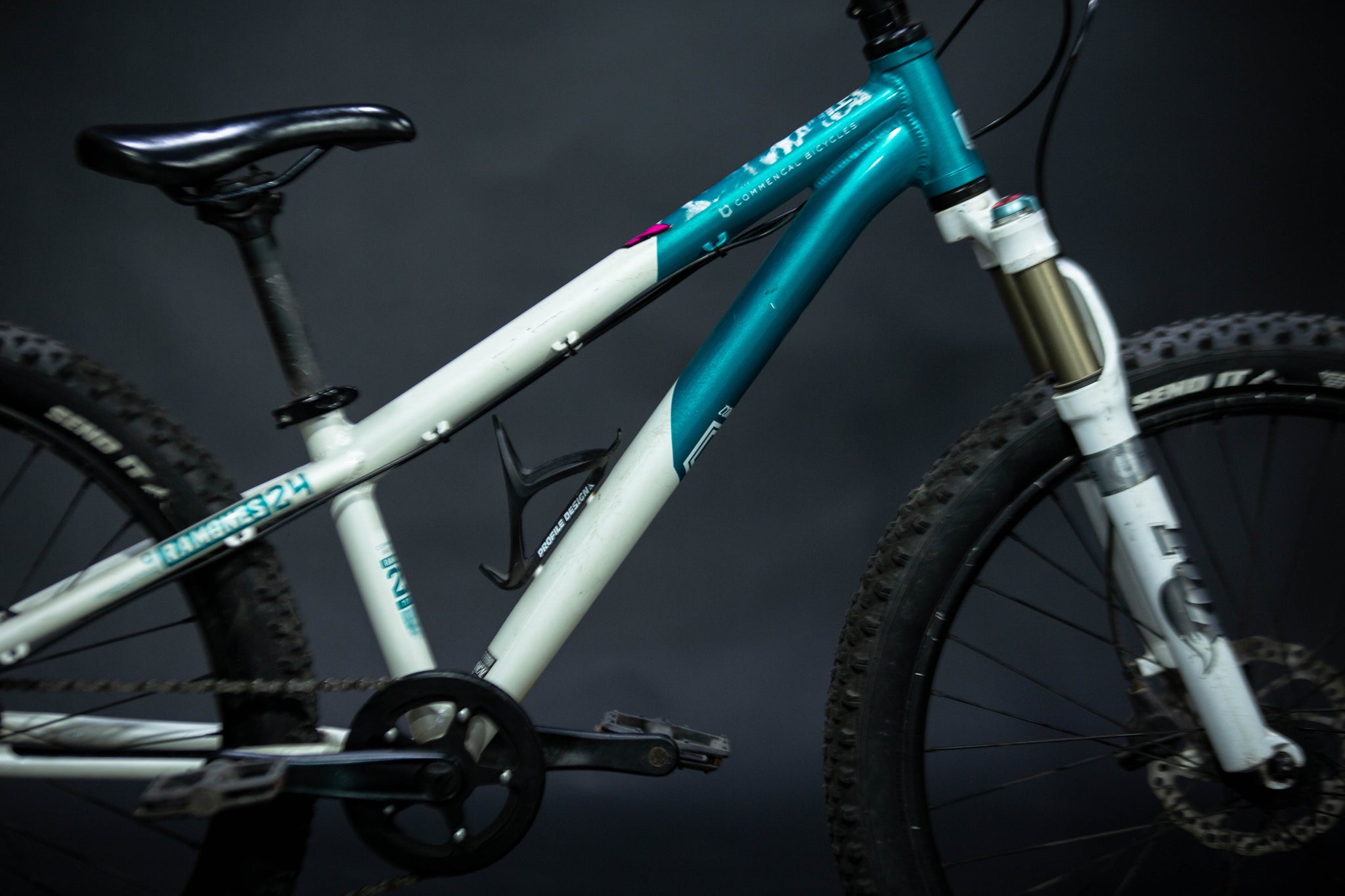 Bicicleta para Niño Commencal Ramones 24 Talla Extra Small (2021) Seminueva