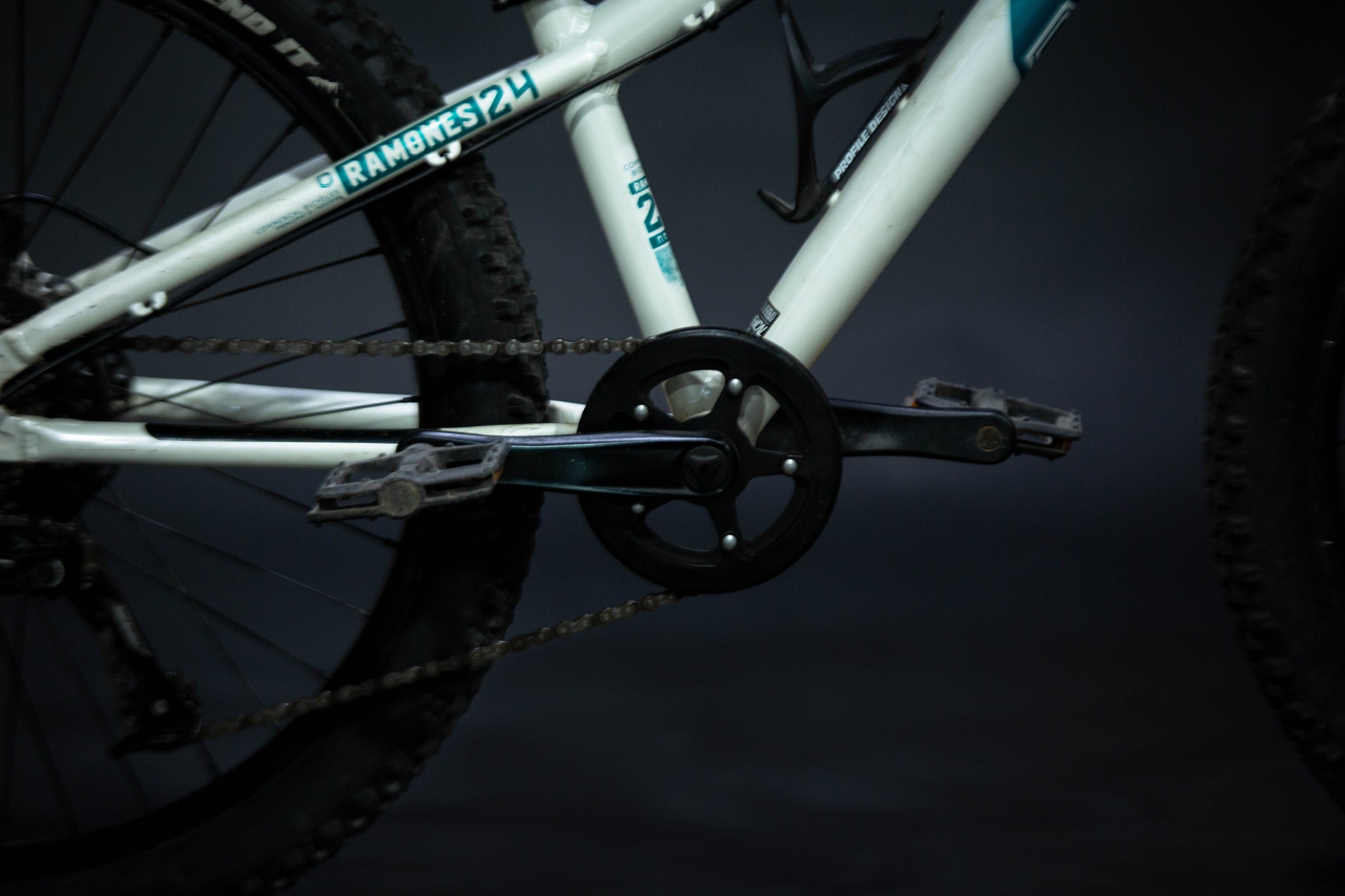 Bicicleta para Niño Commencal Ramones 24 Talla Extra Small (2021) Seminueva