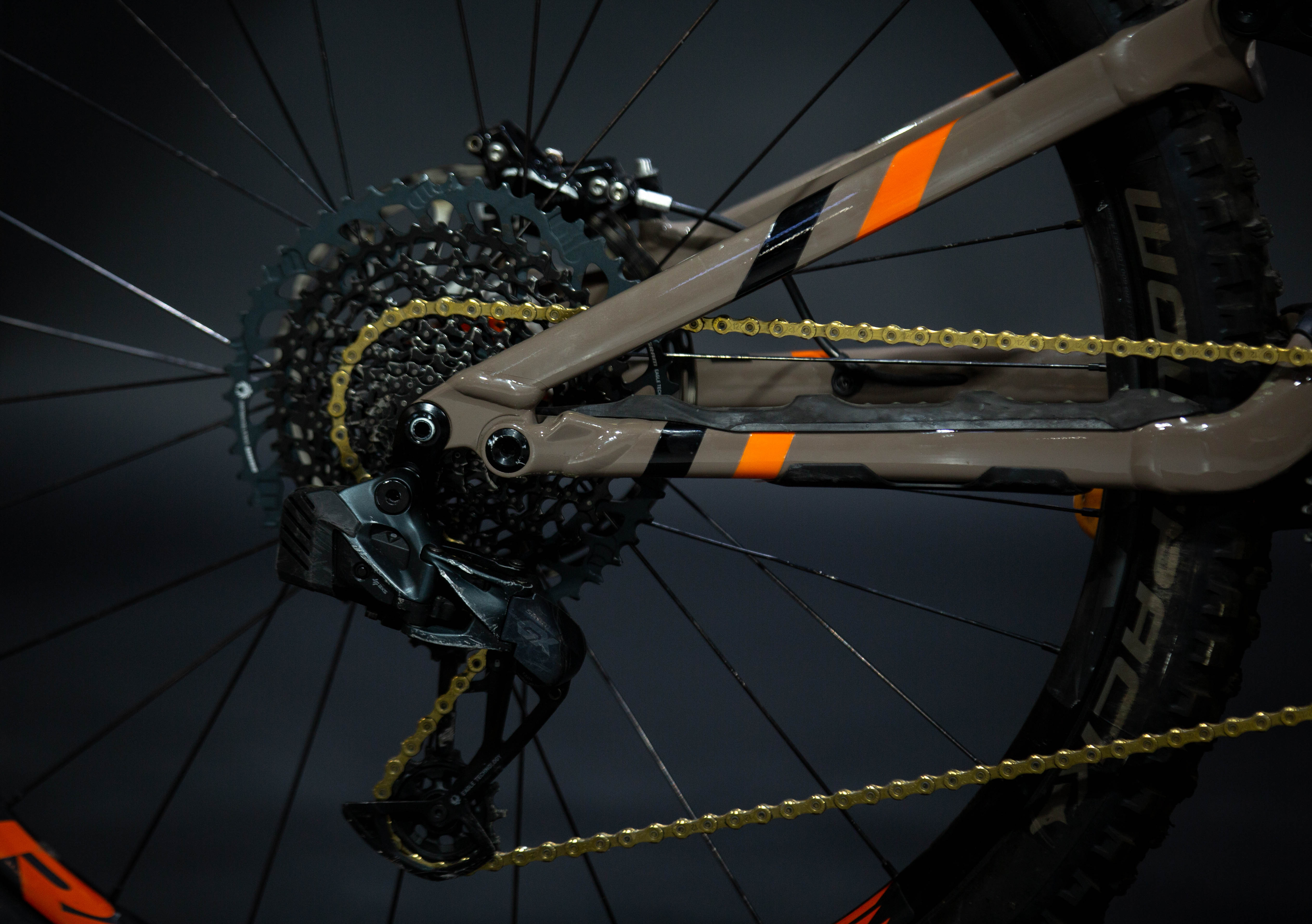 Bicicleta de Montaña Asistida Doble Suspensión Specialized Turbo Levo 29" Talla Large (2021) Seminueva