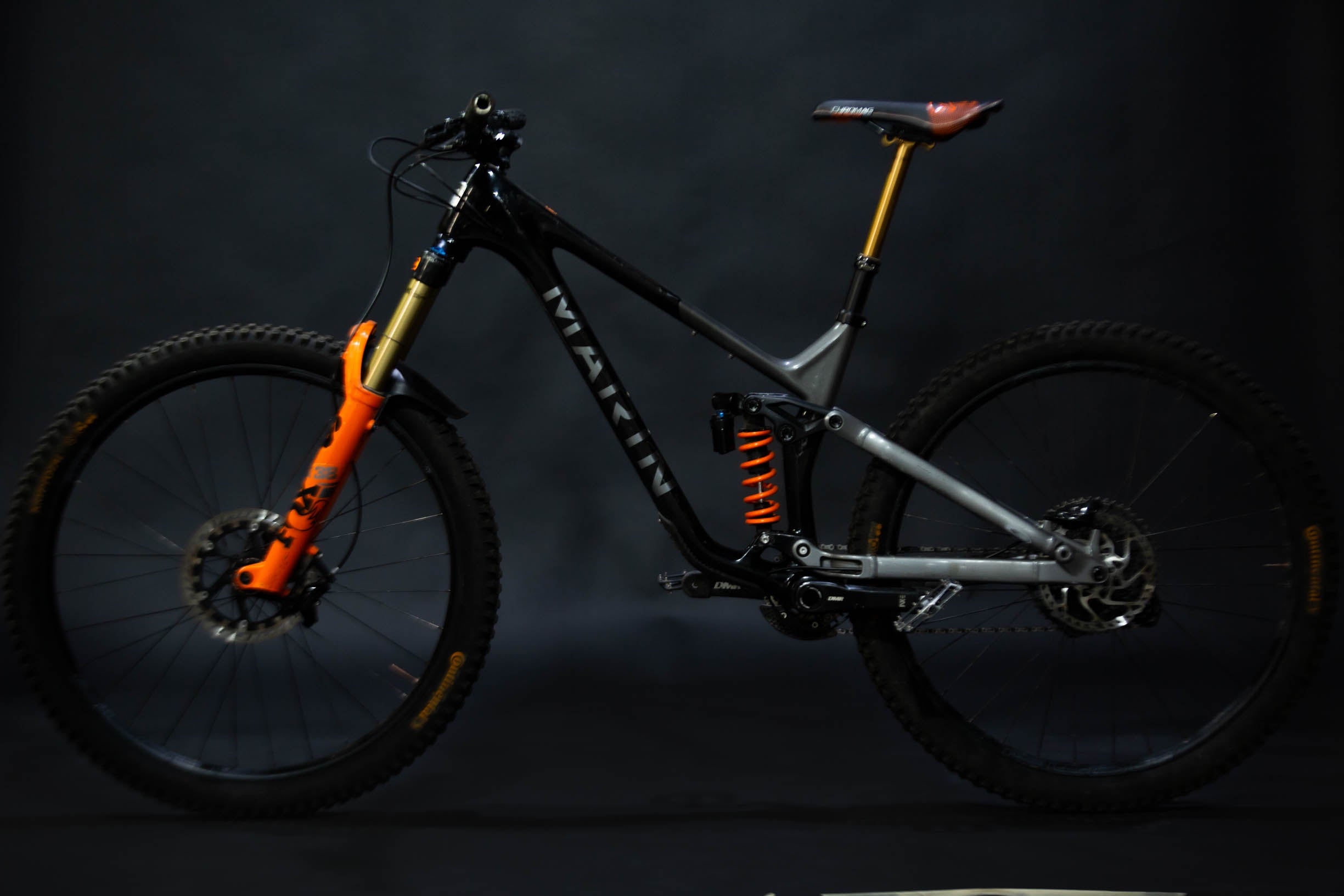 Bicicleta de Montaña Doble Suspensión Marin Bikes Alpine Carbon 29" Talla Large (2023) Seminueva