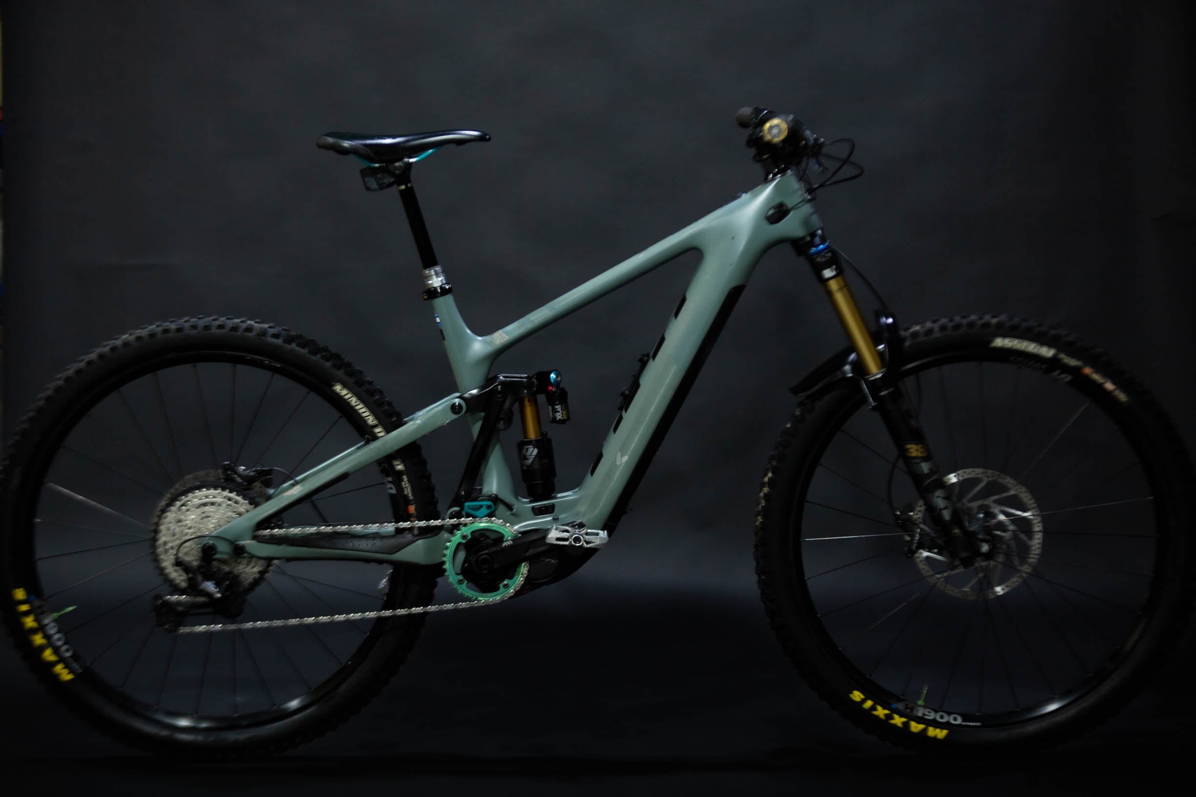 Bicicleta de Montaña asistida Doble Suspension YT E160 Talla Large (2023) Seminueva