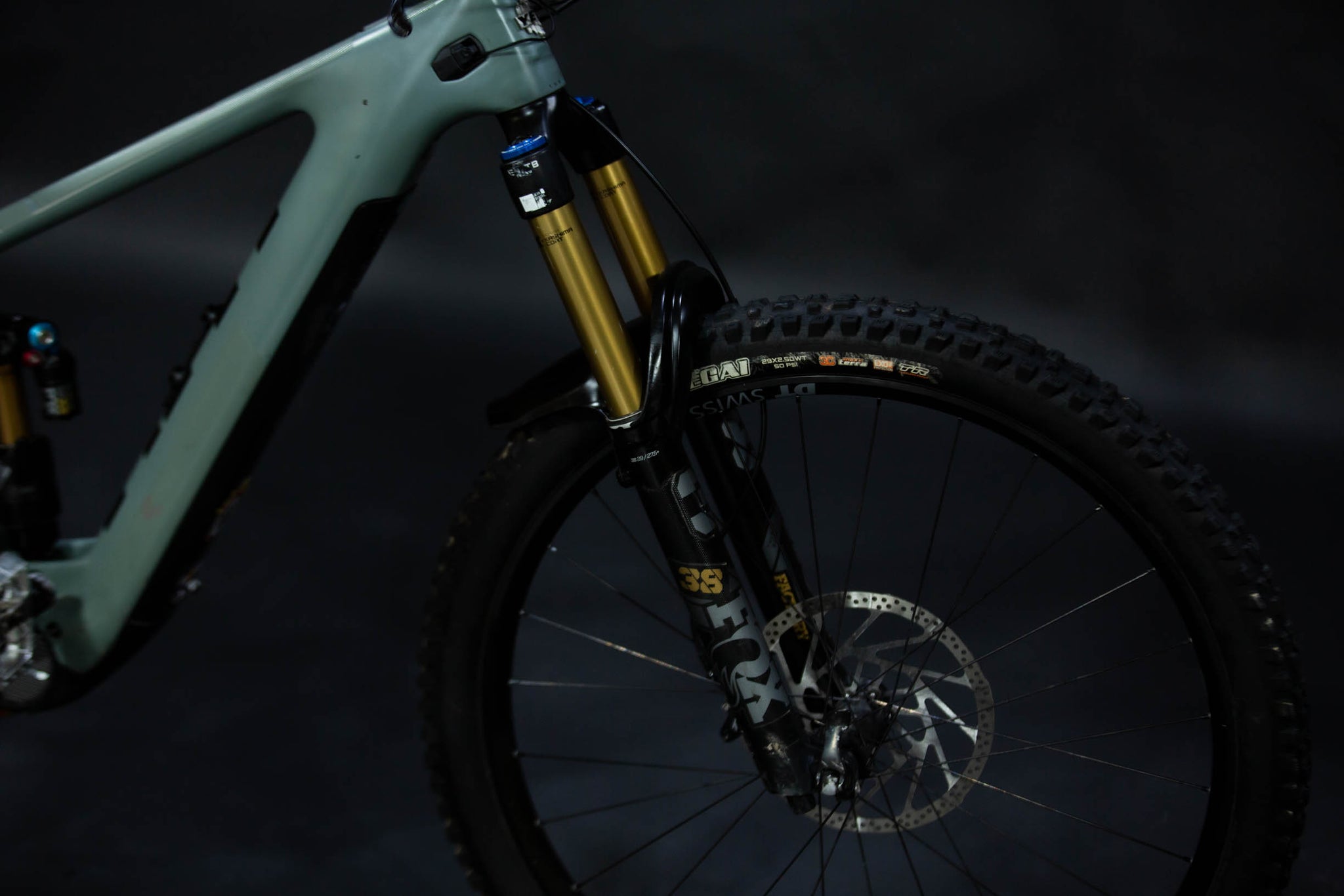 Bicicleta de Montaña asistida Doble Suspension YT E160 Talla Large (2023) Seminueva