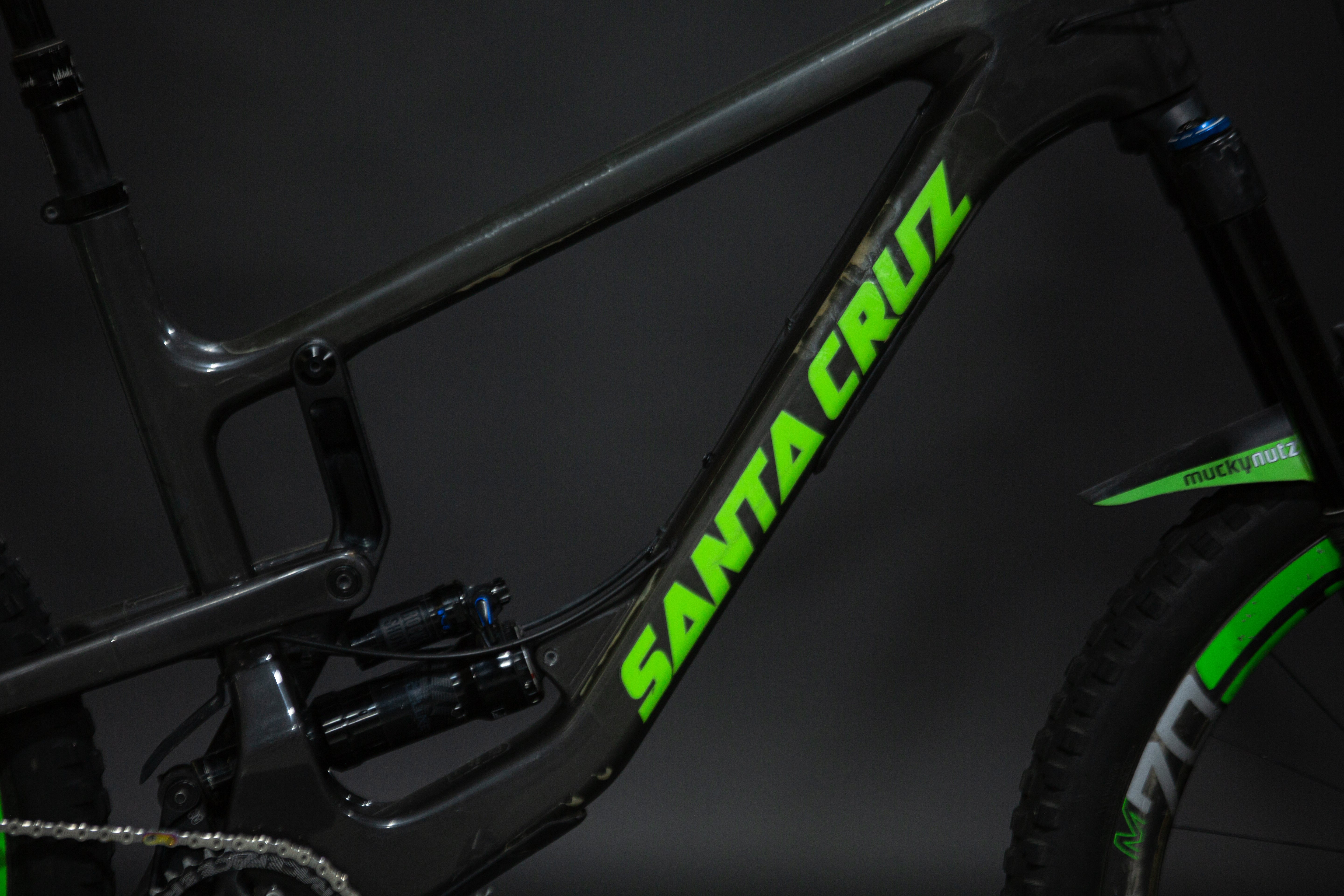Bicicleta de Montaña Doble Supensión Santa Cruz Nomad CC 27.5" Talla Large (2021) Seminueva