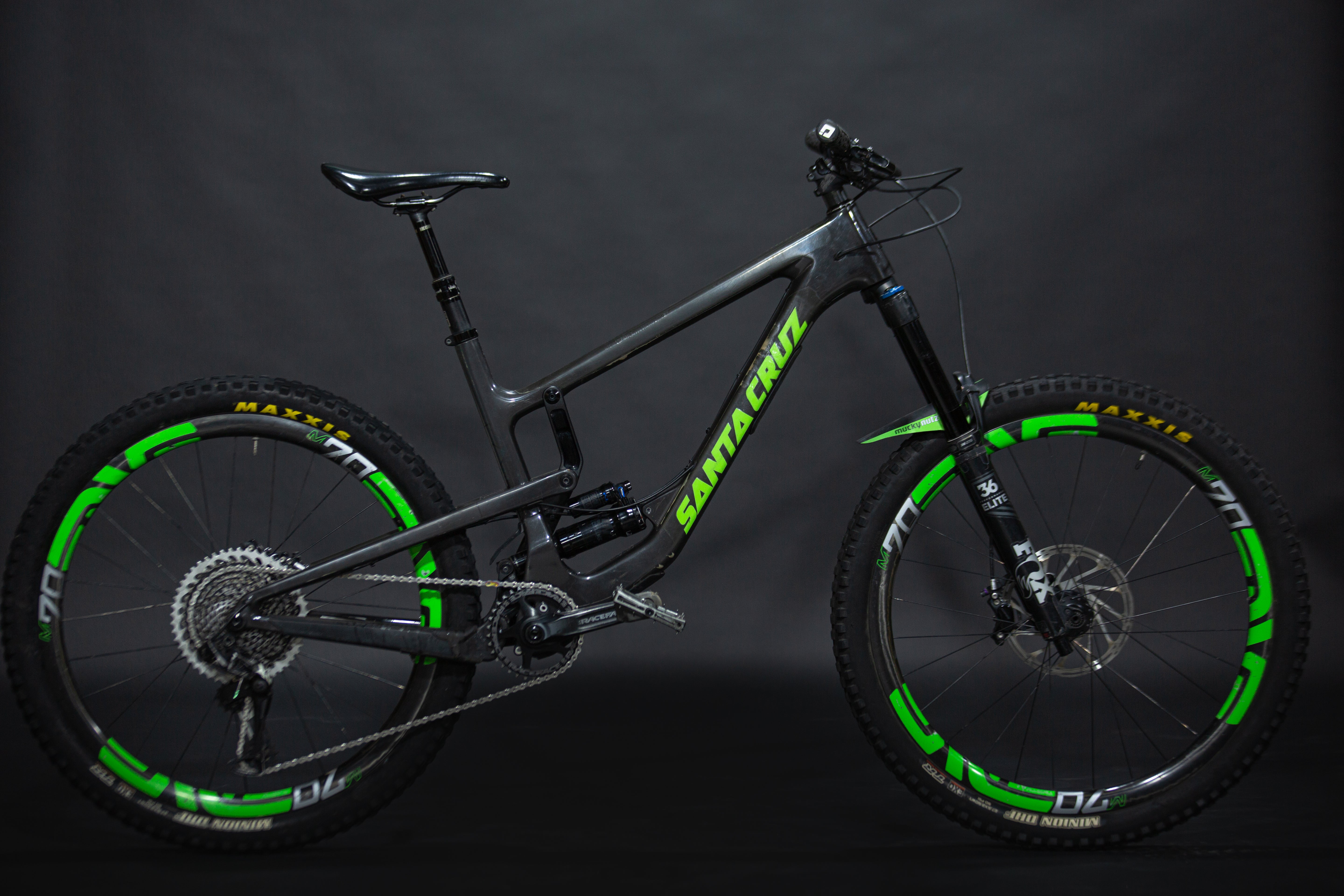 Bicicleta de Montaña Doble Supensión Santa Cruz Nomad CC 27.5" Talla Large (2021) Seminueva