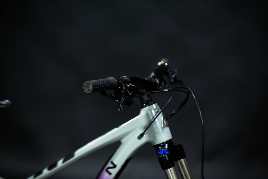 Bicicleta de Montaña Doble Suspensión Marin Bikes Hawk Hill 27.5" Talla Small (2020) Seminueva