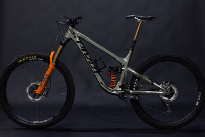 Bicicleta De Montaña Doble Suspensión Pivot Cycles Firebird 29" Talla Large (2024) Seminueva