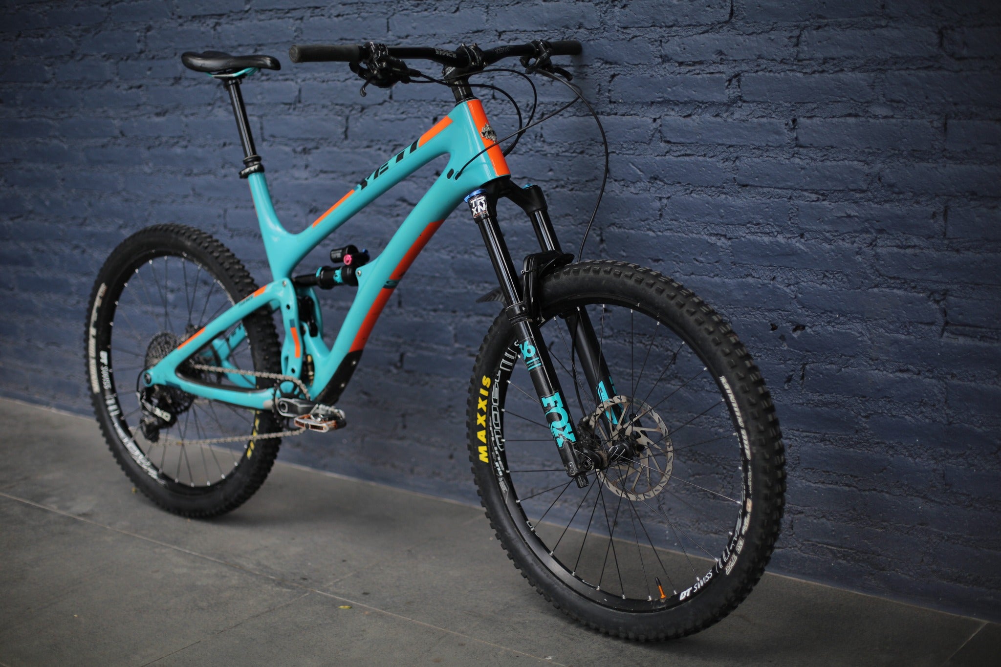 Bicicleta de Montaña Doble Supensión Yeti SB6 27.5" Talla XL Seminueva