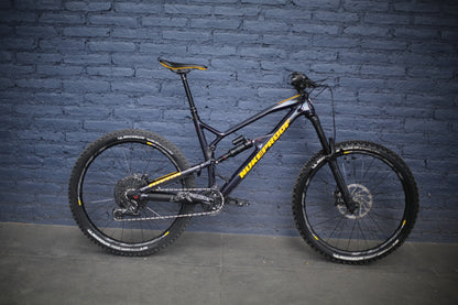 Bicicleta De Montaña Doble Suspension Nukeproof Mega Carbon 27.5" Talla Mediana