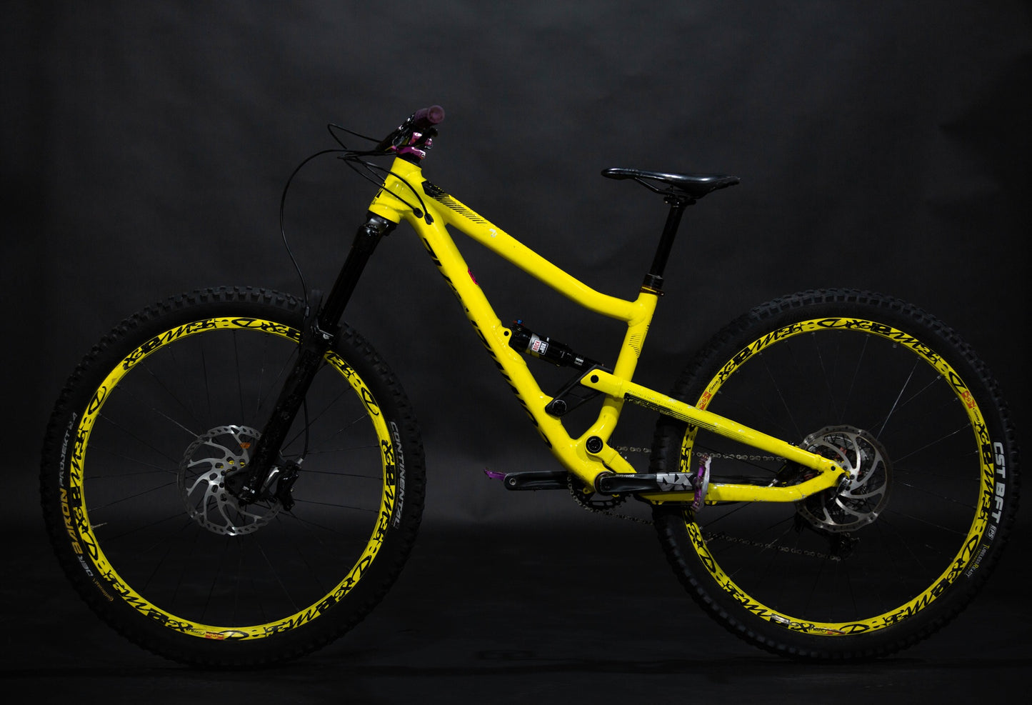 Bicicleta de Montaña Doble Suspension Commencal Meta JR 27.5" Talla Medium (2016) Seminueva