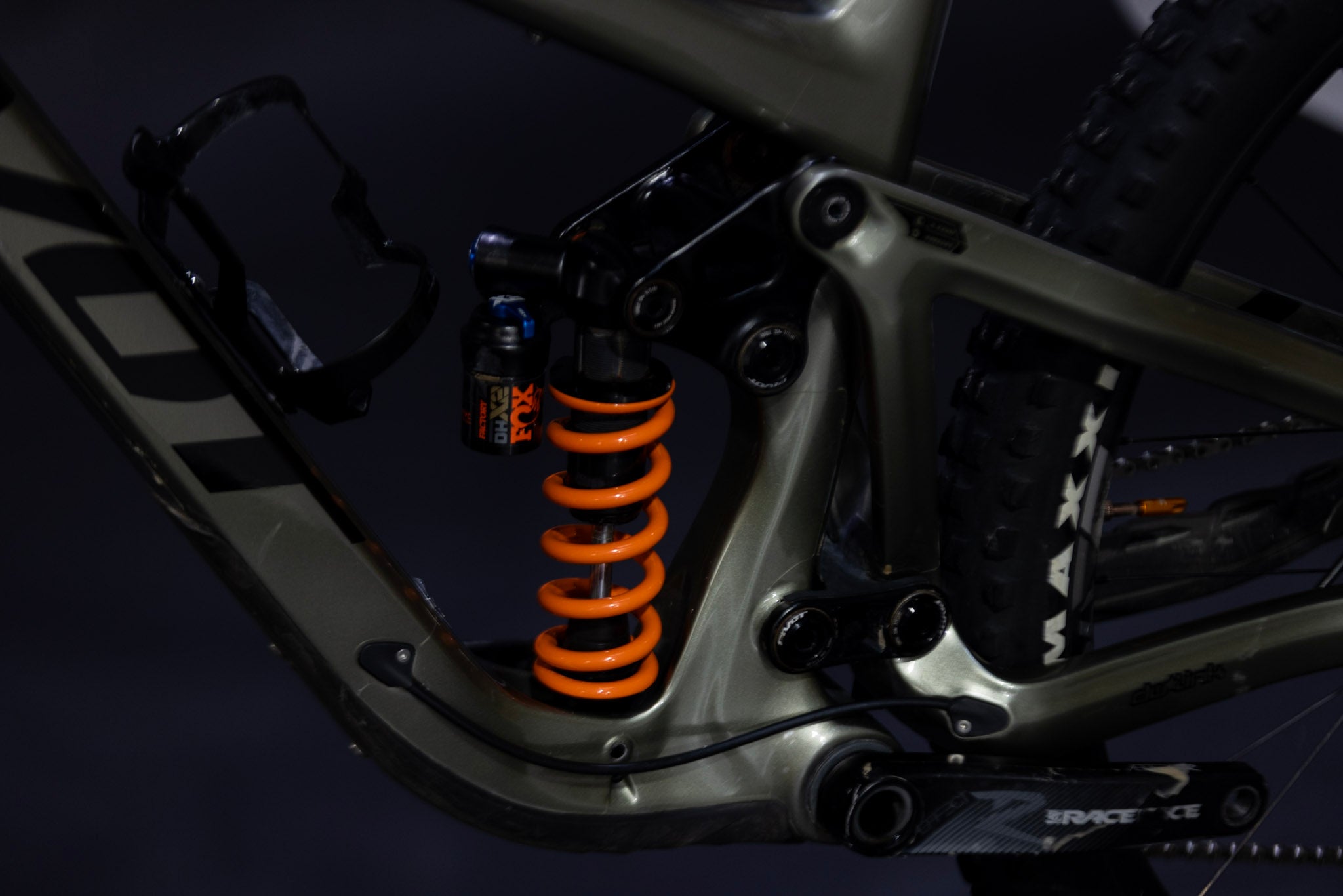 Bicicleta De Montaña Doble Suspensión Pivot Cycles Firebird 29" Talla Large (2024) Seminueva