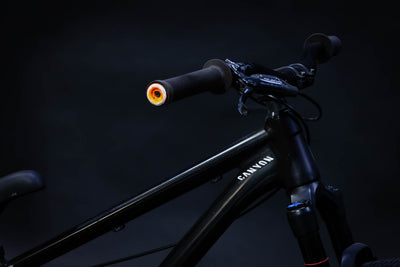 Bicicleta de ciudad Dirt Jump Canyon Stitched Talla Regular Rodado 26" (2021) Seminueva