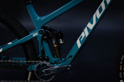 Bicicleta De Montaña Doble Suspensión Pivot Cycles Trail 429 29" Talla Large (2024) Seminueva