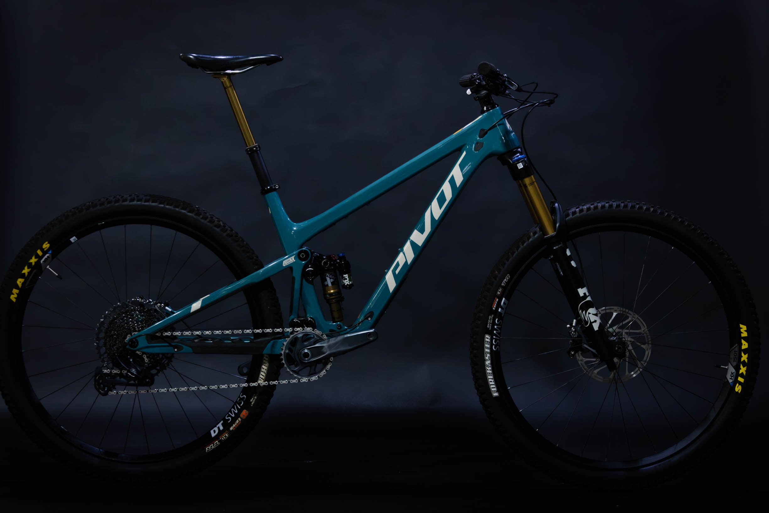 Bicicleta De Montaña Doble Suspensión Pivot Cycles Trail 429 29" Talla Large (2024) Seminueva