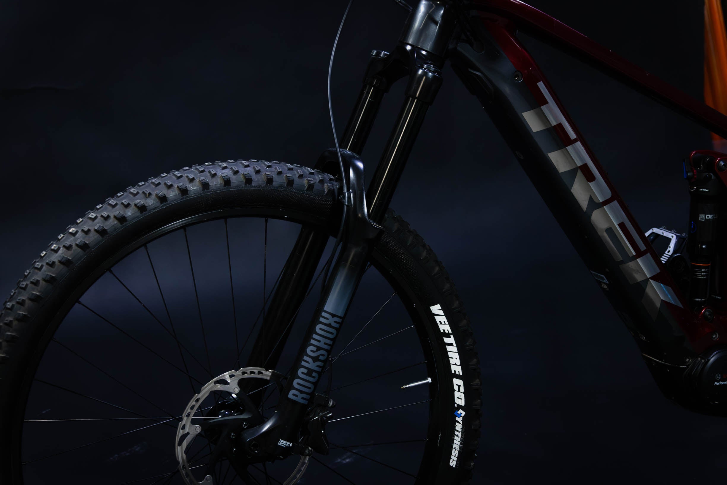 Bicicleta De Montaña Asistida Doble Suspension Trek Rail 5 29" Talla Extra Large (2022) Seminueva