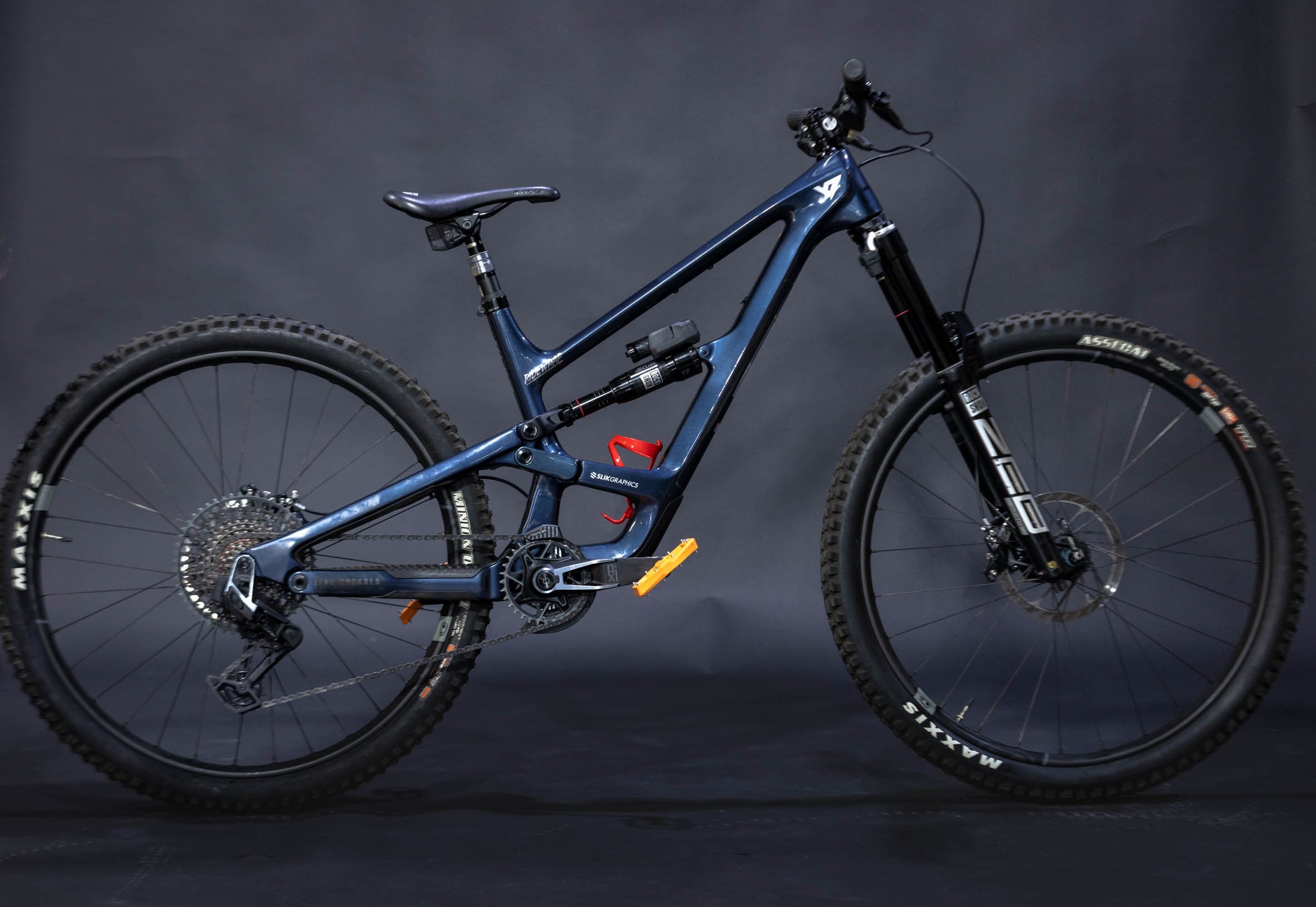 Bicicleta de Montaña Doble Suspension YT Capra Rodado 29" Talla Medium  (2023) Seminueva