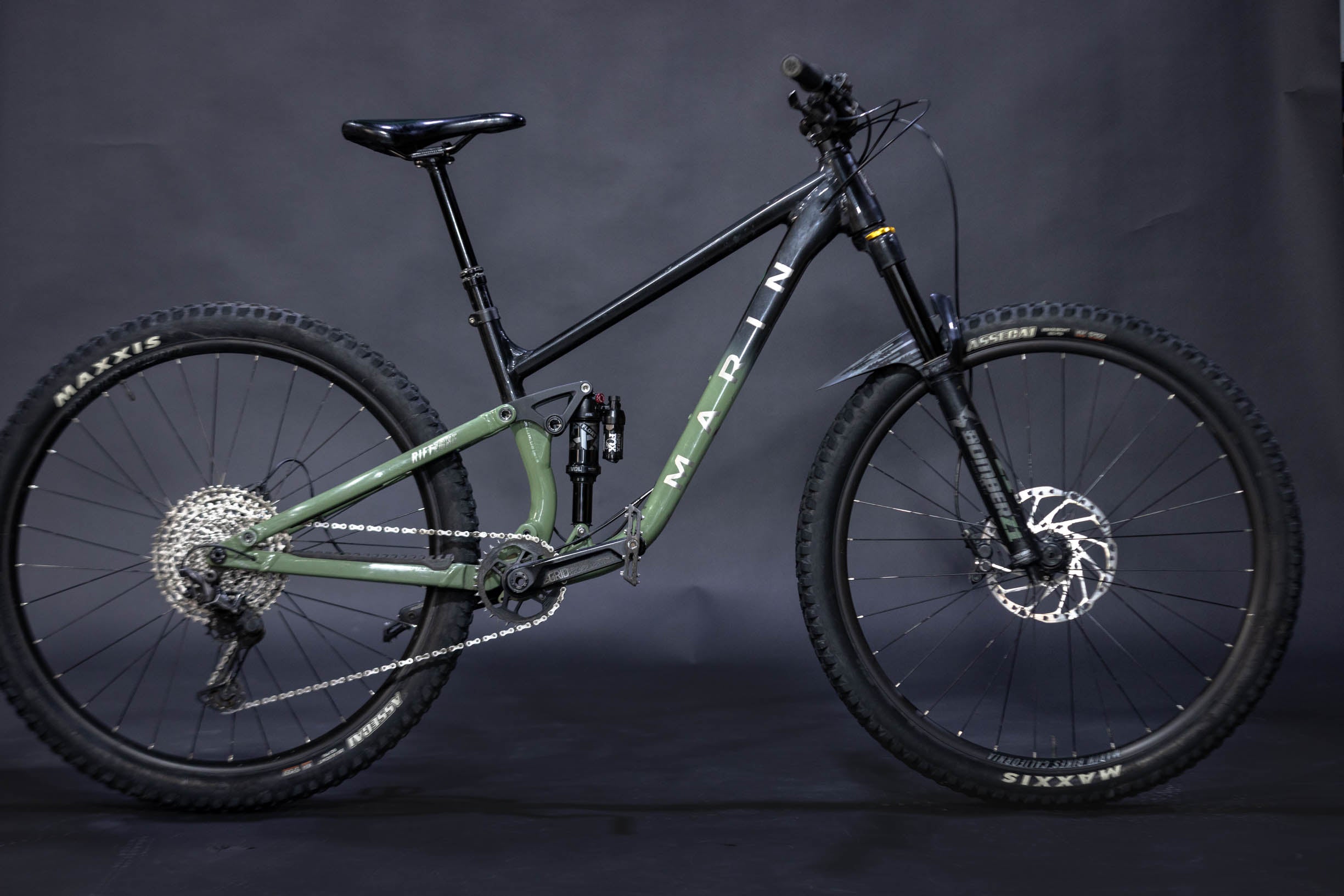 Bicicleta de Montaña Doble Suspensión Marin Bikes Rift Zone XR  29" Talla Medium (2023) Seminueva