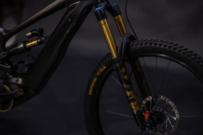 Bicicleta de Montaña asistida Doble Suspension YT Decoy Core 5 Talla Extra Large (2024) Seminueva