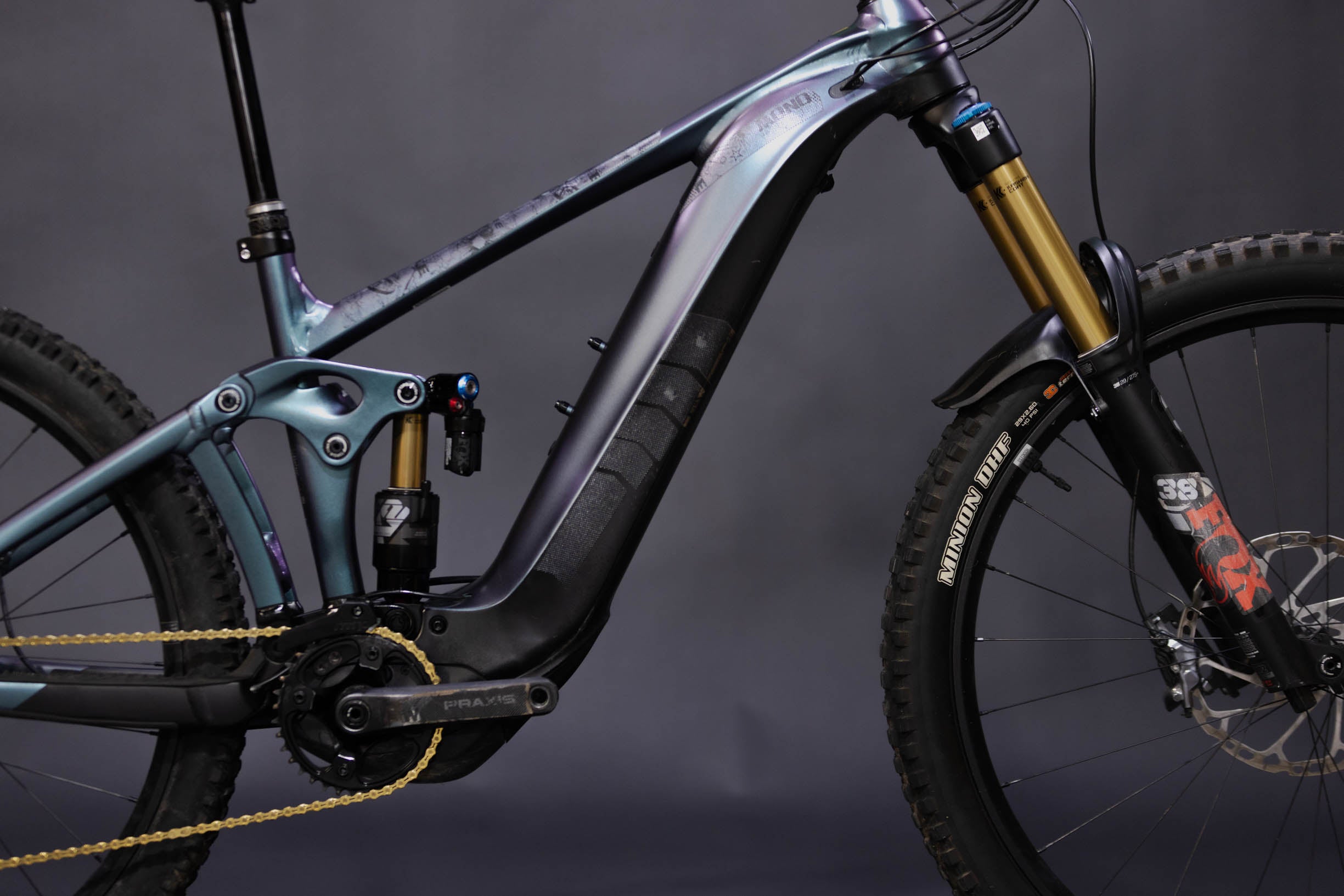 Bicicleta de Montaña Asistida Doble Suspensíon Giant Reign E 27.5/29" Talla Large (2025) Seminueva