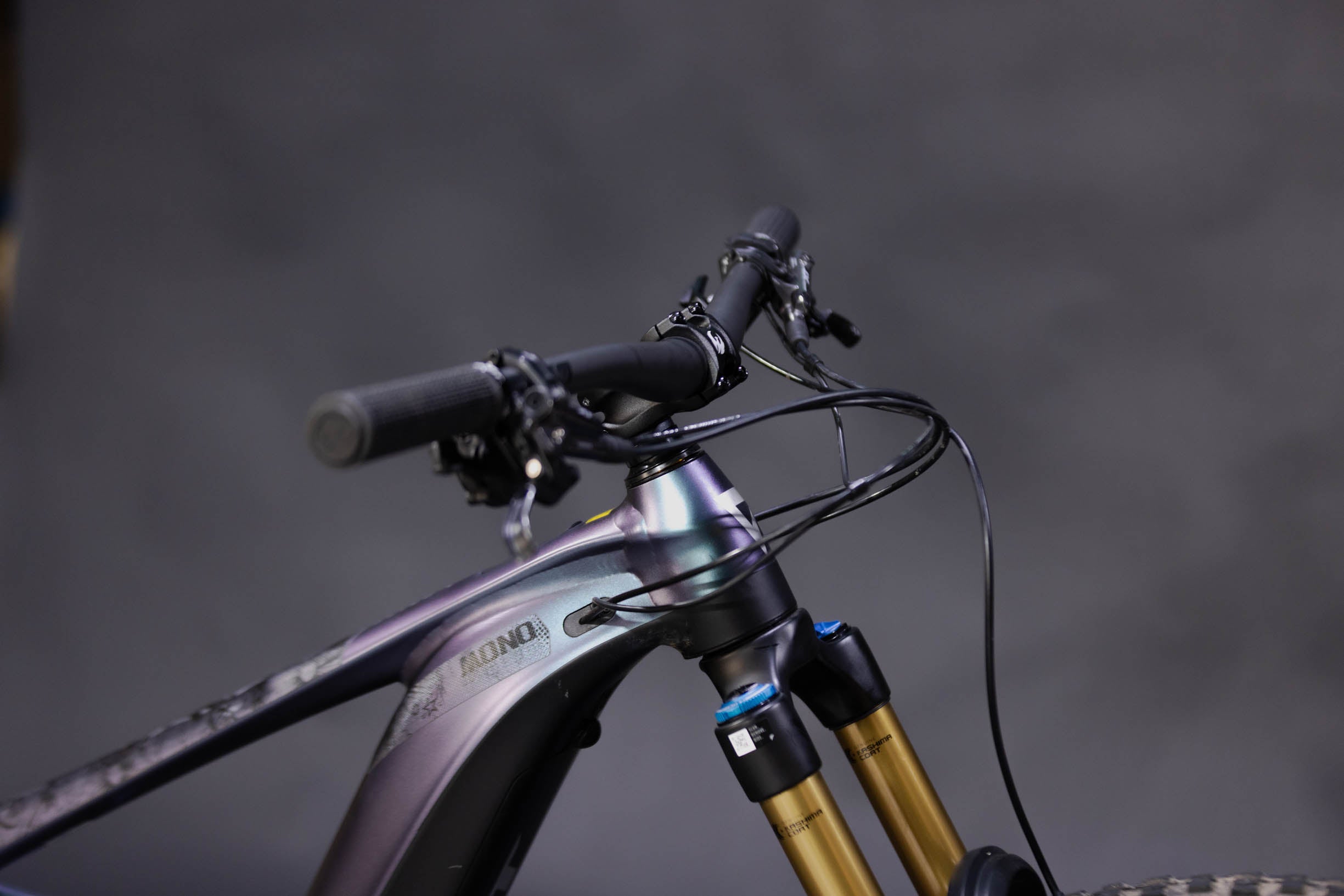 Bicicleta de Montaña Asistida Doble Suspensíon Giant Reign E 27.5/29" Talla Large (2025) Seminueva