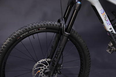 Bicicleta de Montaña Doble Suspensión Trek Slash Large 27.5/29" Talla Medium Seminueva (2024) Seminueva