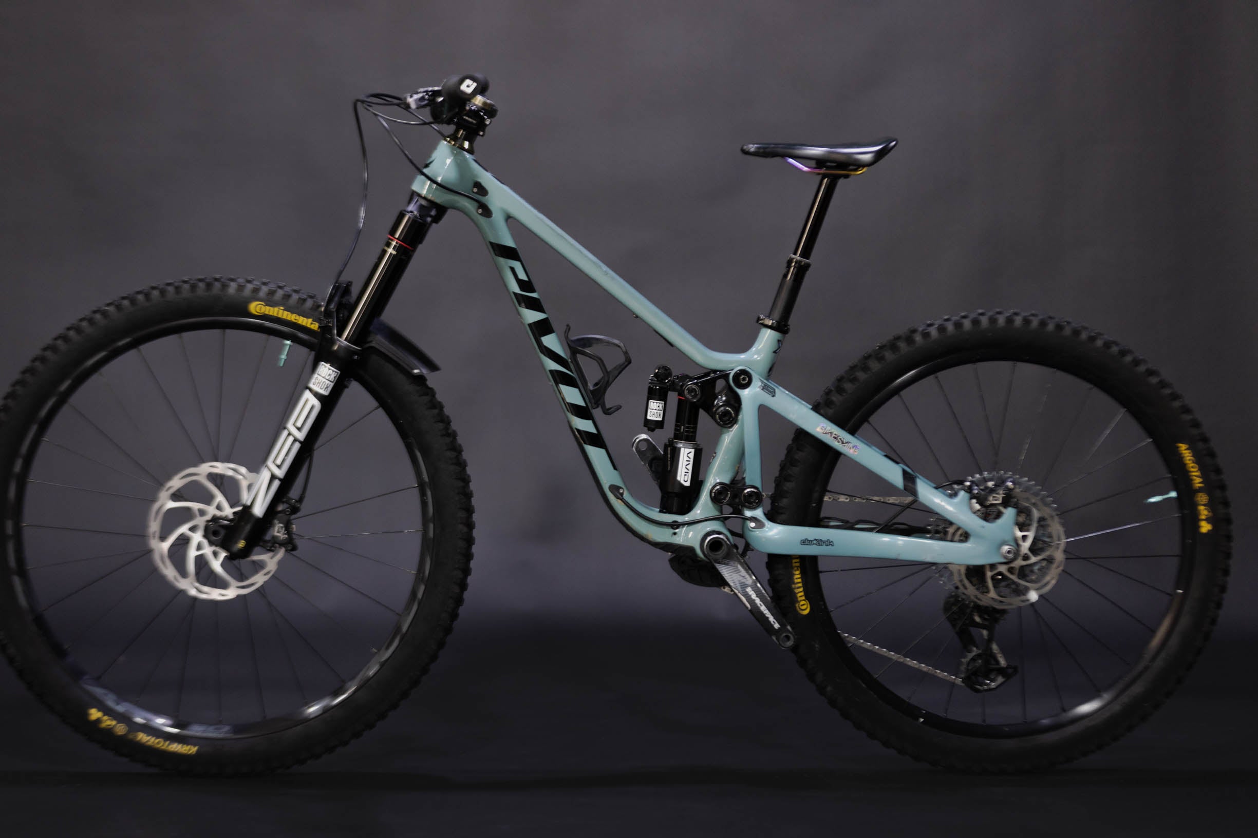 Bicicleta De Montaña Doble Suspensión Pivot Cycles Mach 6 27.5/29" Talla X-Small (2024) Seminueva