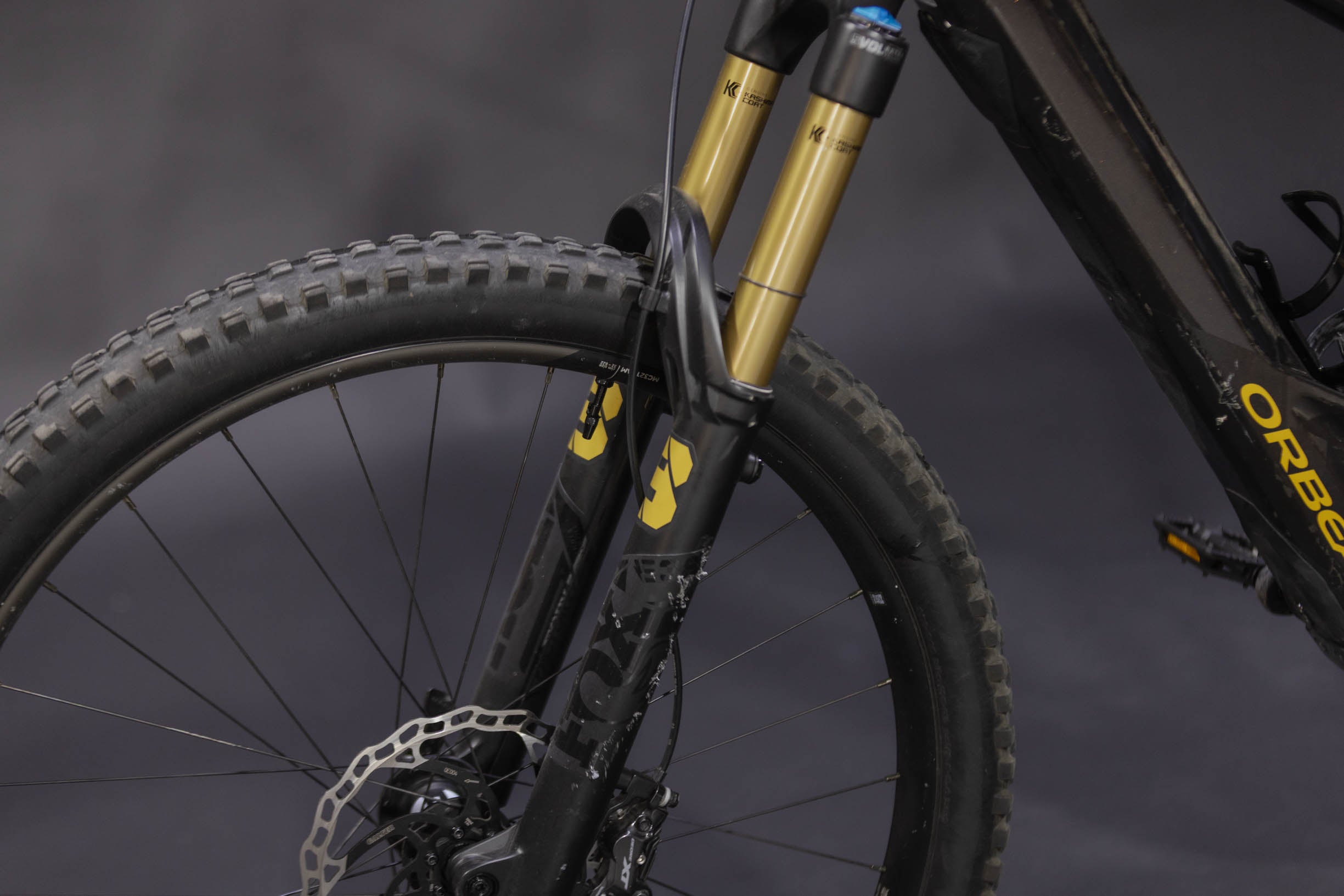 Bicicleta de Montaña Asistida Doble Suspensión Orbea Wild E 29" Talla Medium (2023) Seminueva